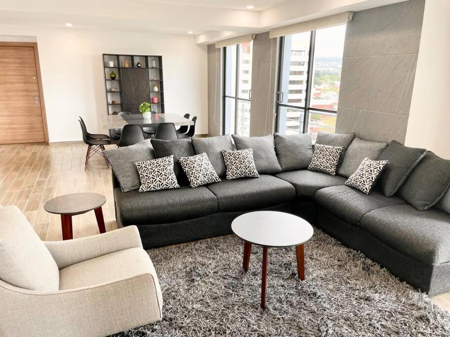 Place In South City. Apartamento *