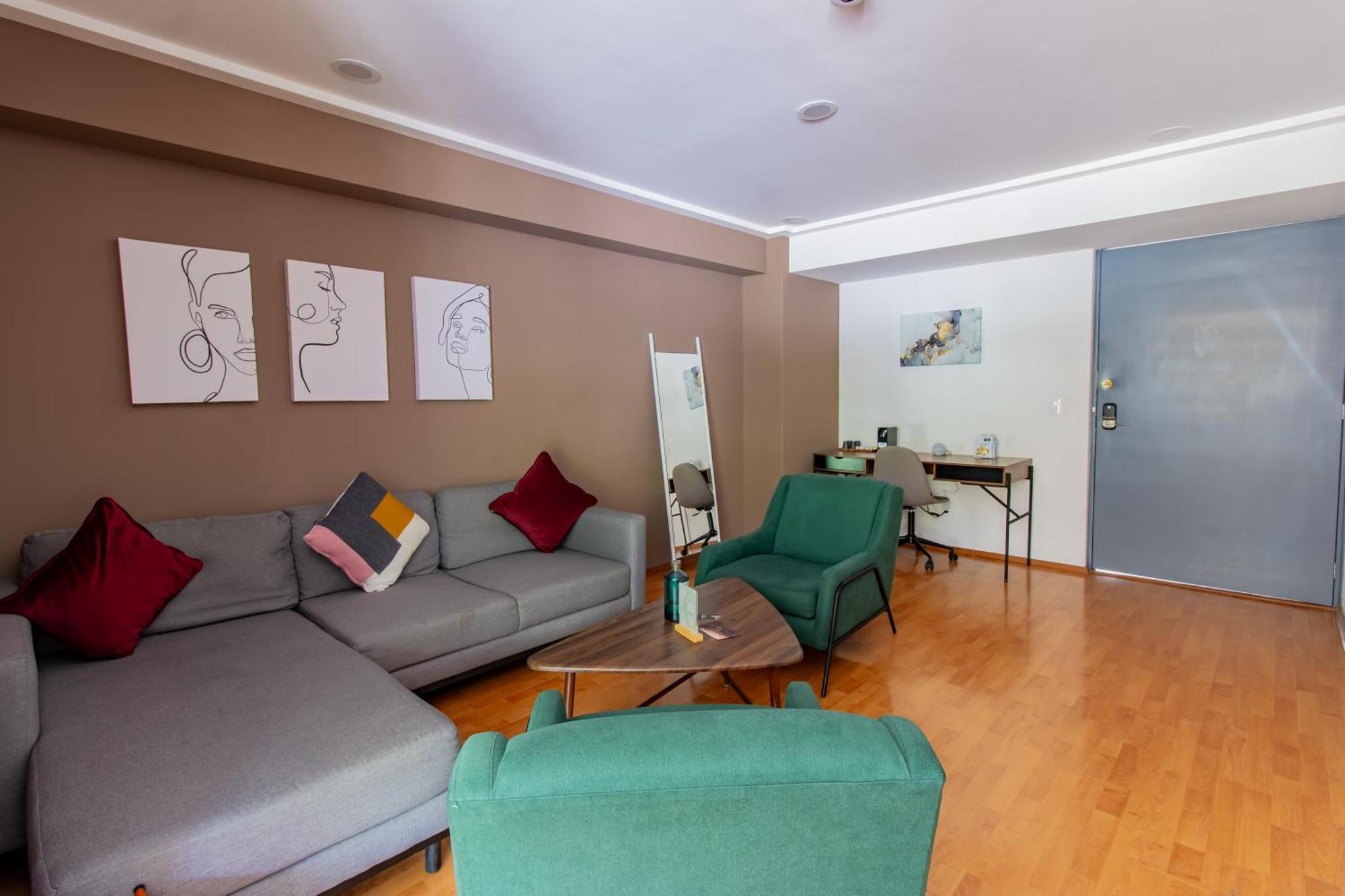 Apartahotel Capitalia - - Anzures *