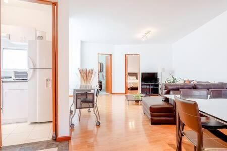 Upscale Polanco, 24 7 Security, Walk To Shopping! Сasa de vacaciones *