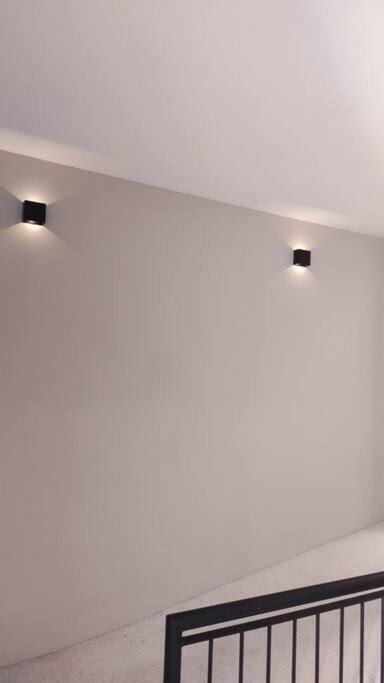 3ph Amazing 2bdrm 2bath Private Terrace Fits 10 Сasa de vacaciones