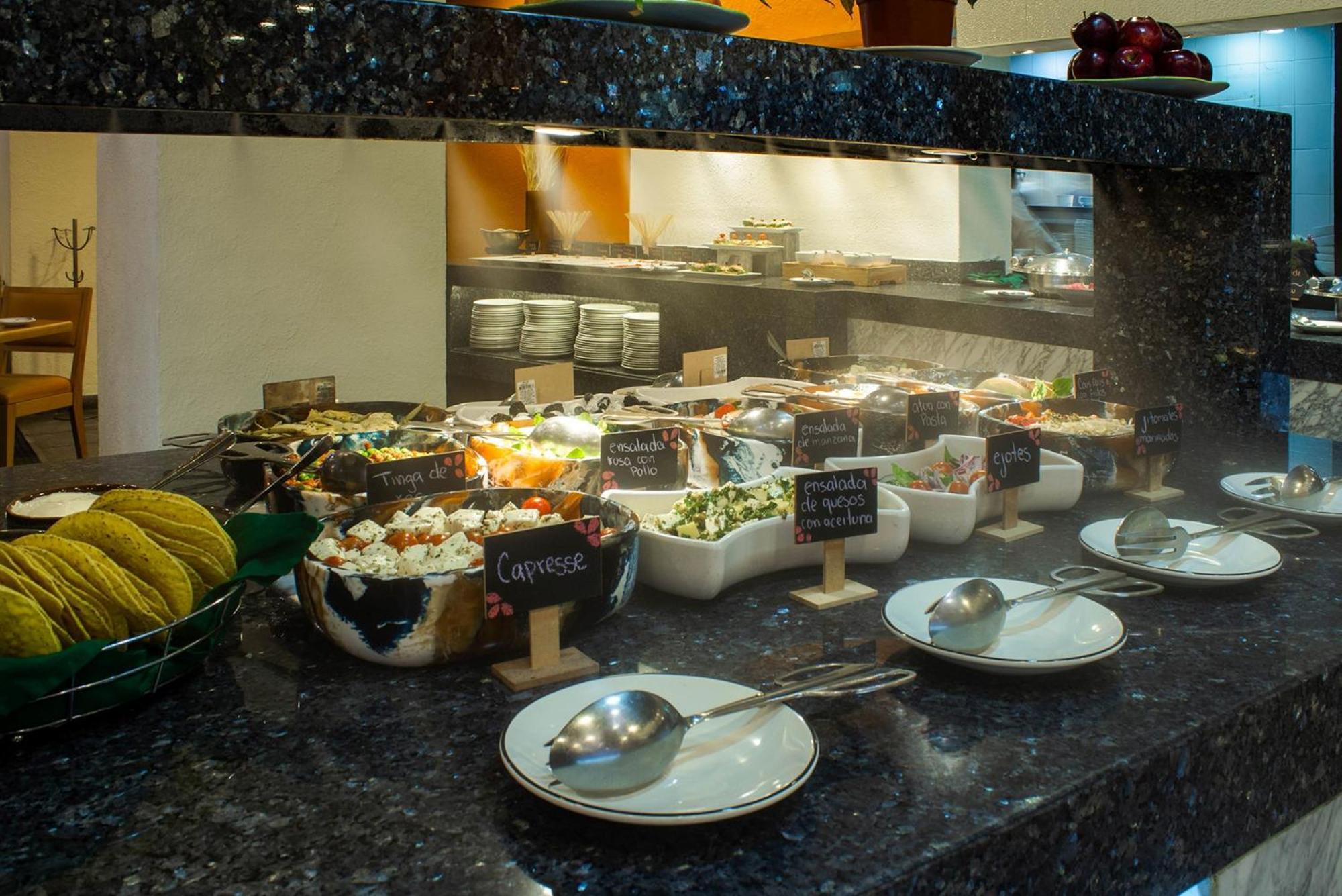 Hotel Camino Real Polanco 5*