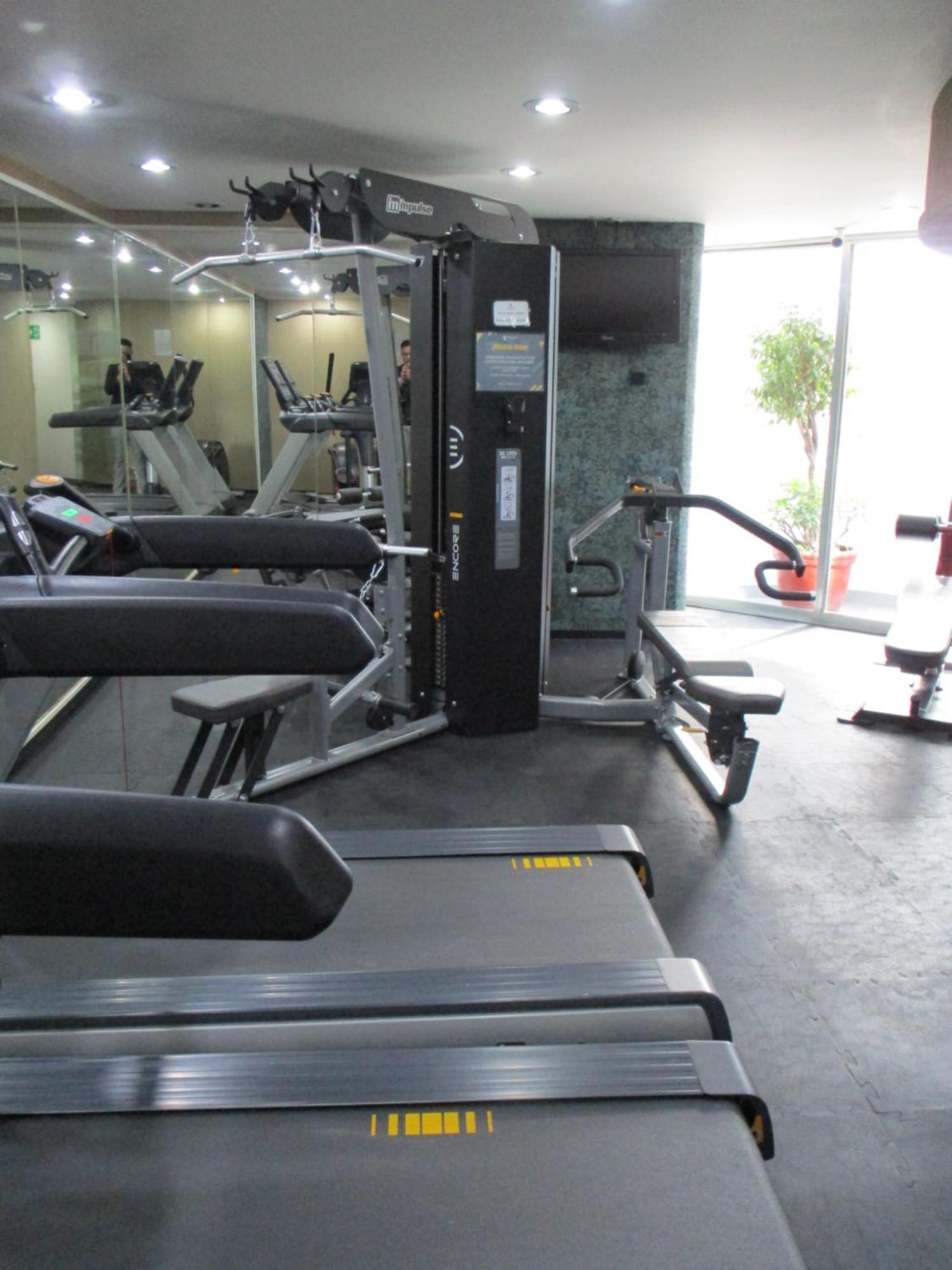 Century Reforma 4*