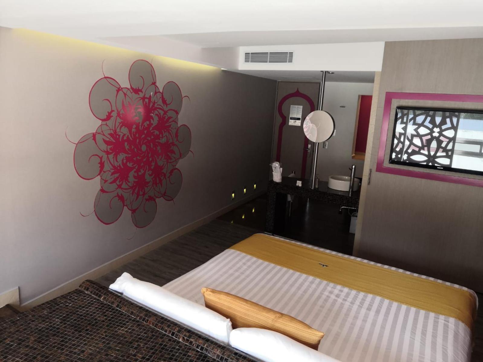 Amala Hotel 4*