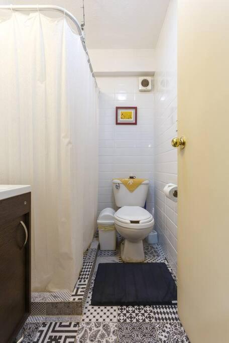 Very Private Place In Down Town