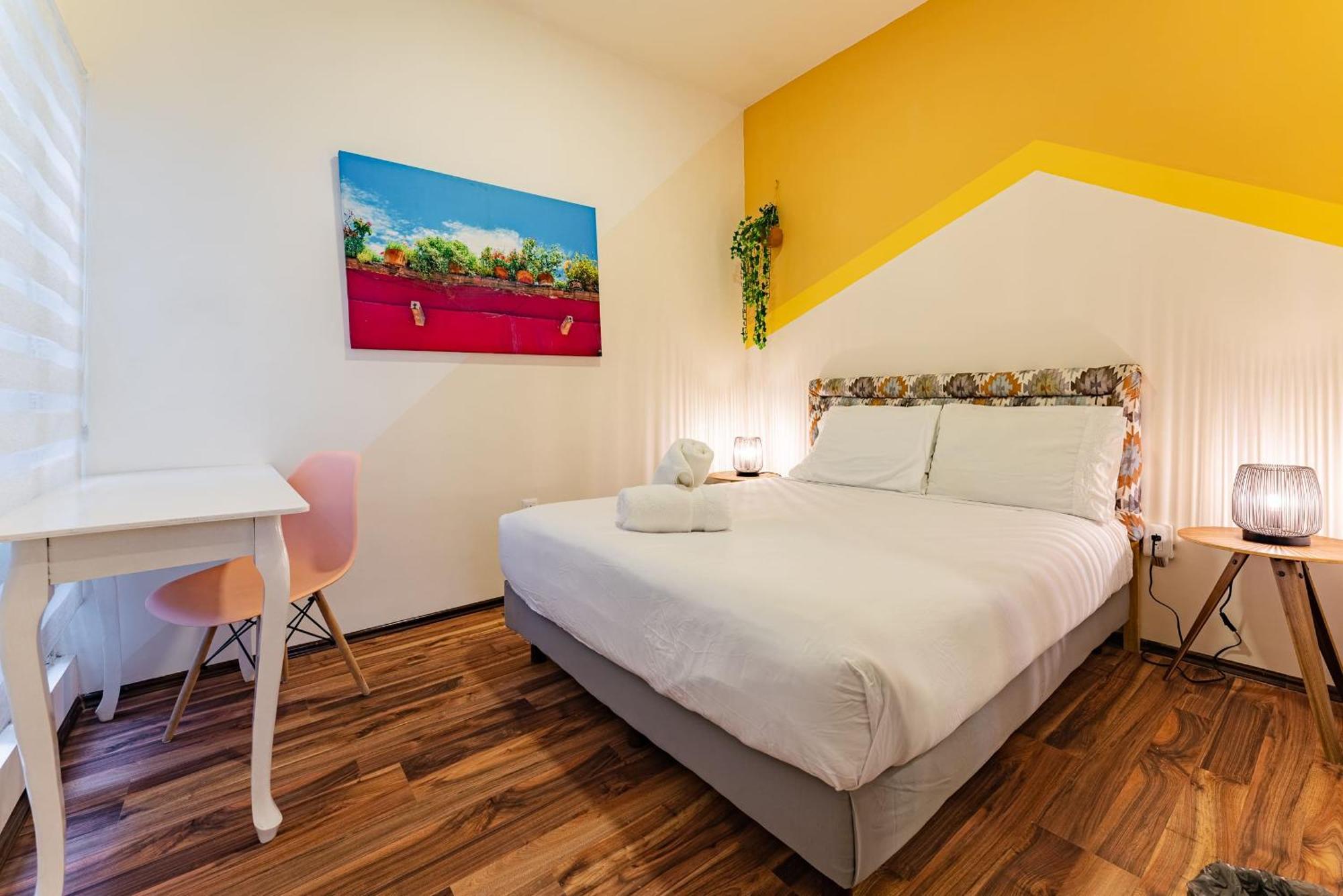 Santa Ma La Ribera Lofts By Vh