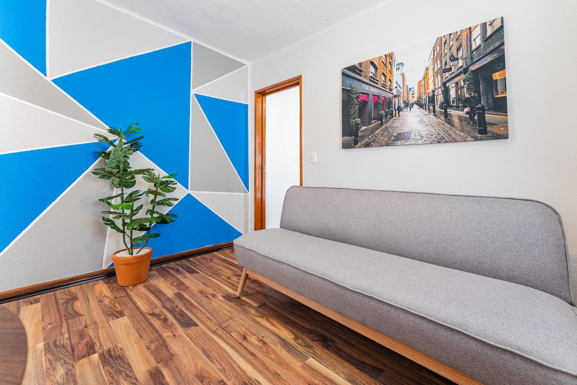 Santa Ma La Ribera Lofts By Vh