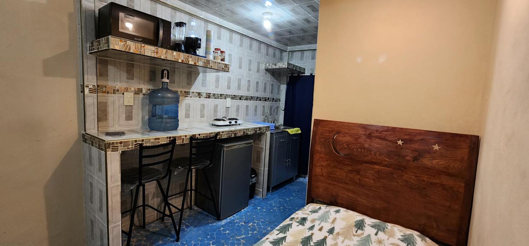 Departamento Comodo Muy Cercano Al Aeropuerto Pensión