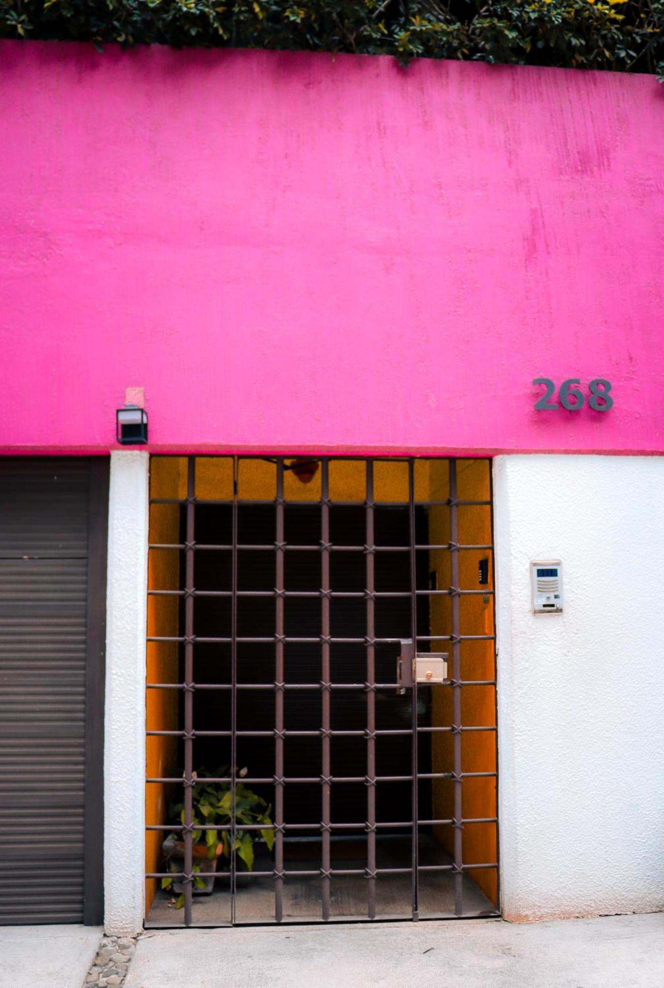 Hostal Cuija Coyoacan Berlin 268 Coyoacan Mexico City