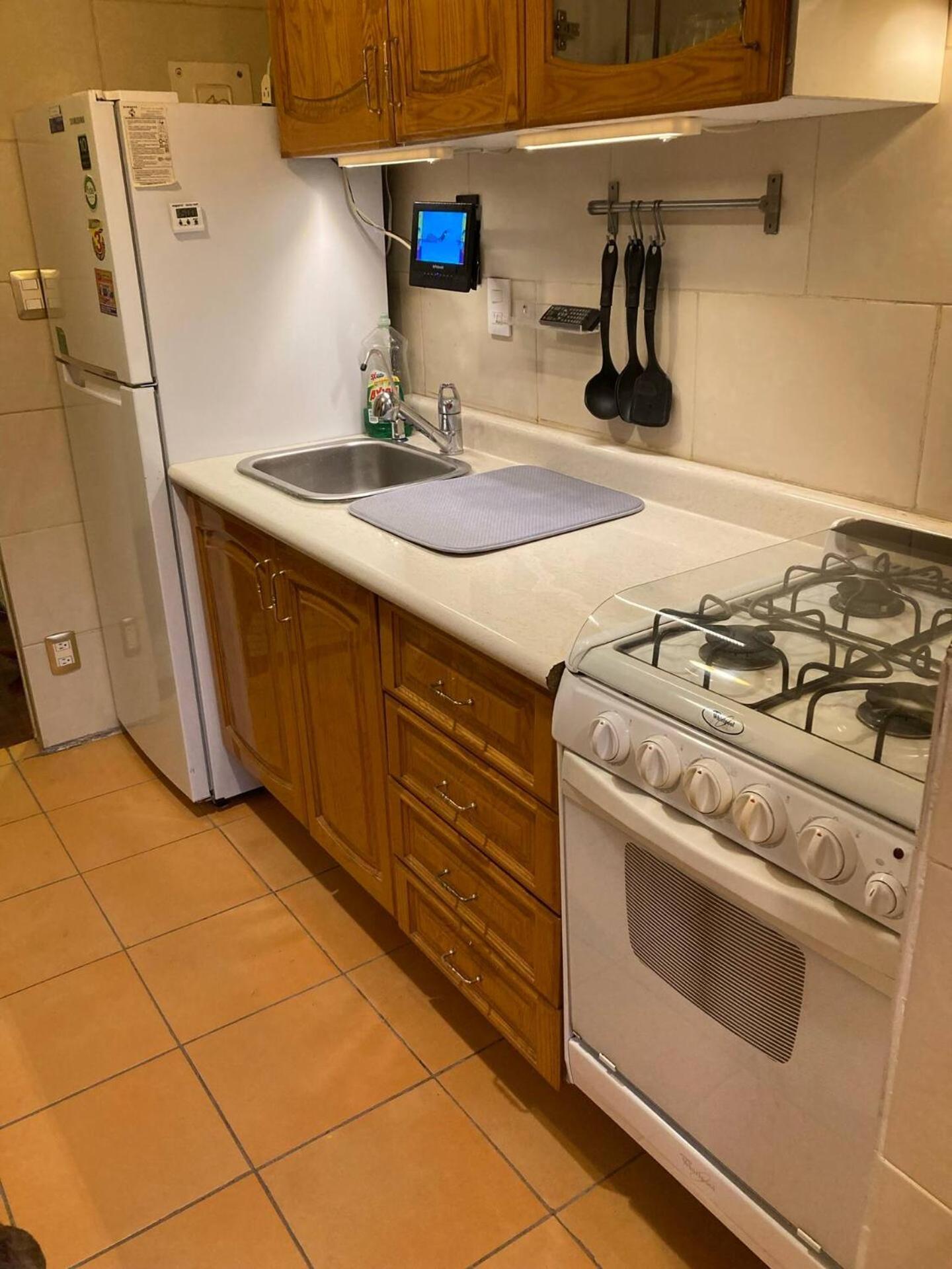 Campsite Amplia E Indep C/ Jacuzzi, Centrica. *