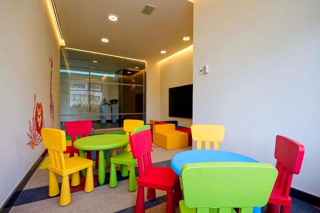 Amazing Reforma Apartment, 2 Brms 2 Bath, Awesome *