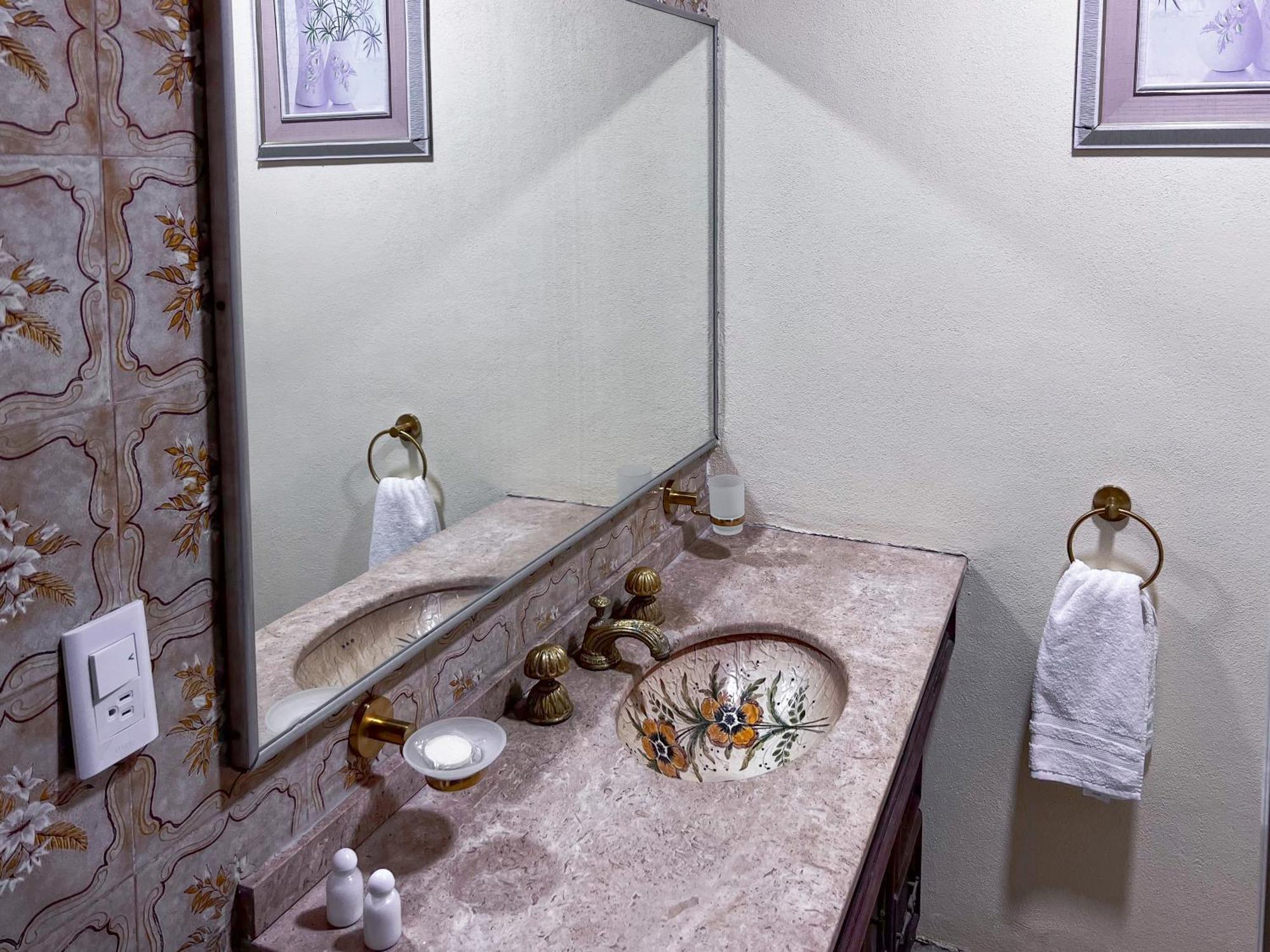 Discover Condesa Ideal Location *
