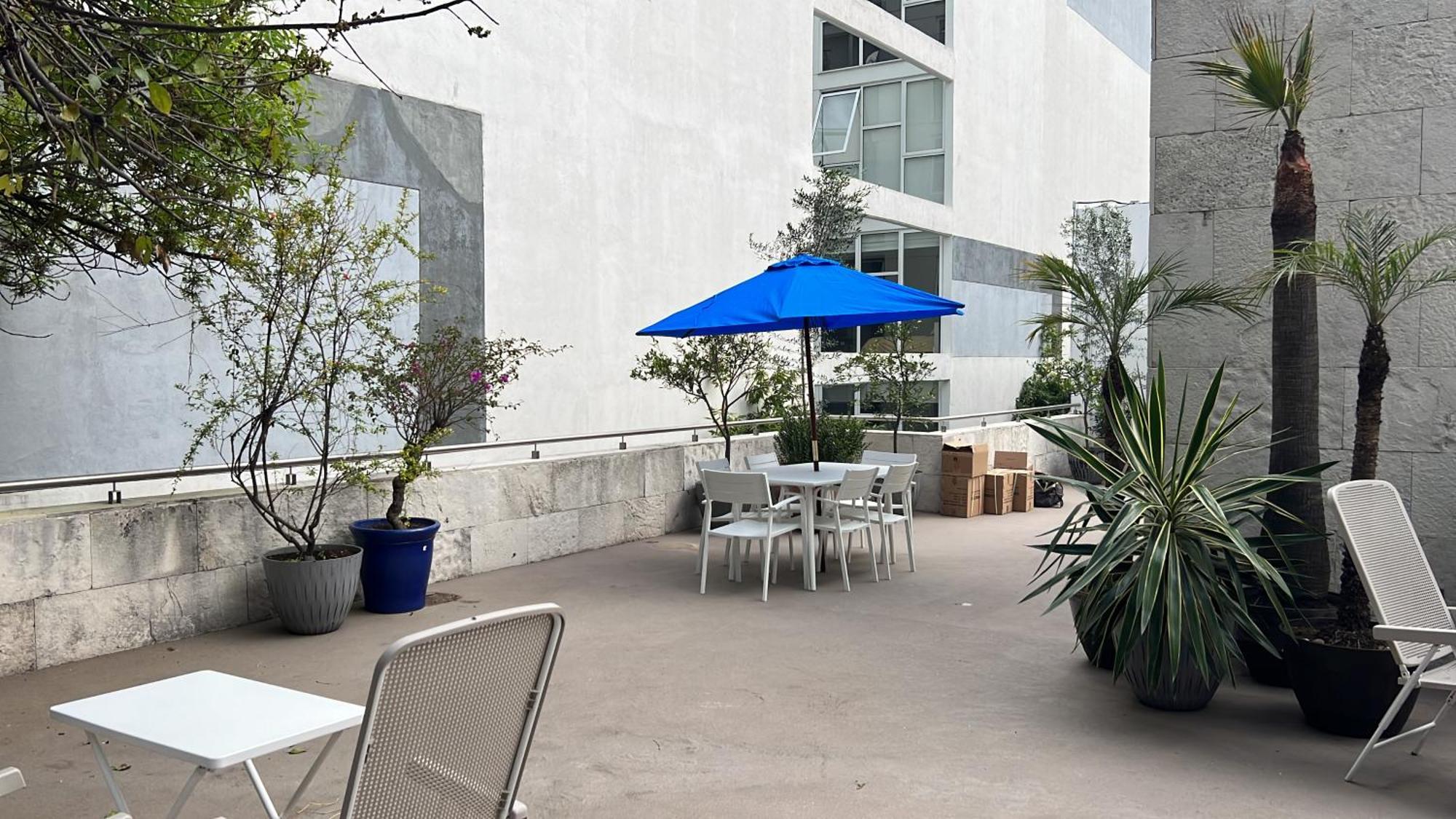 Condesa Amsterdam B Inviting 2br, 1ba With Modern Touches On Amsterdam Avenue