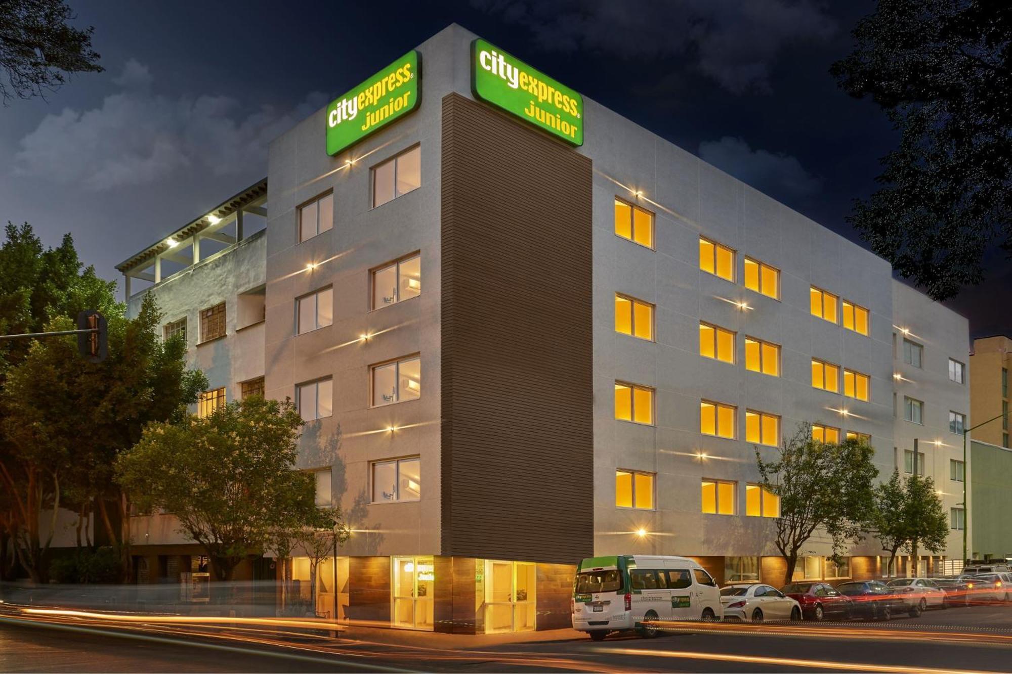 Express Junior By Marriott Ciudad De Sullivan Mexico City