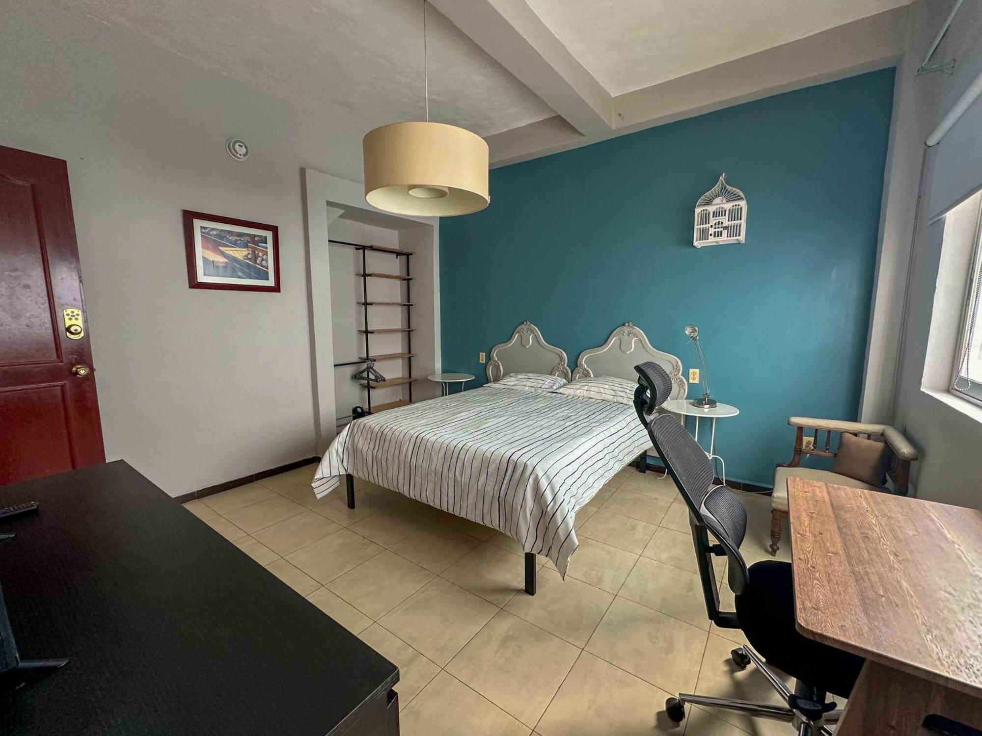 Cuarto 3 - Roma Norte Cama Queen Size Bano Privado Habitación en casa particular
