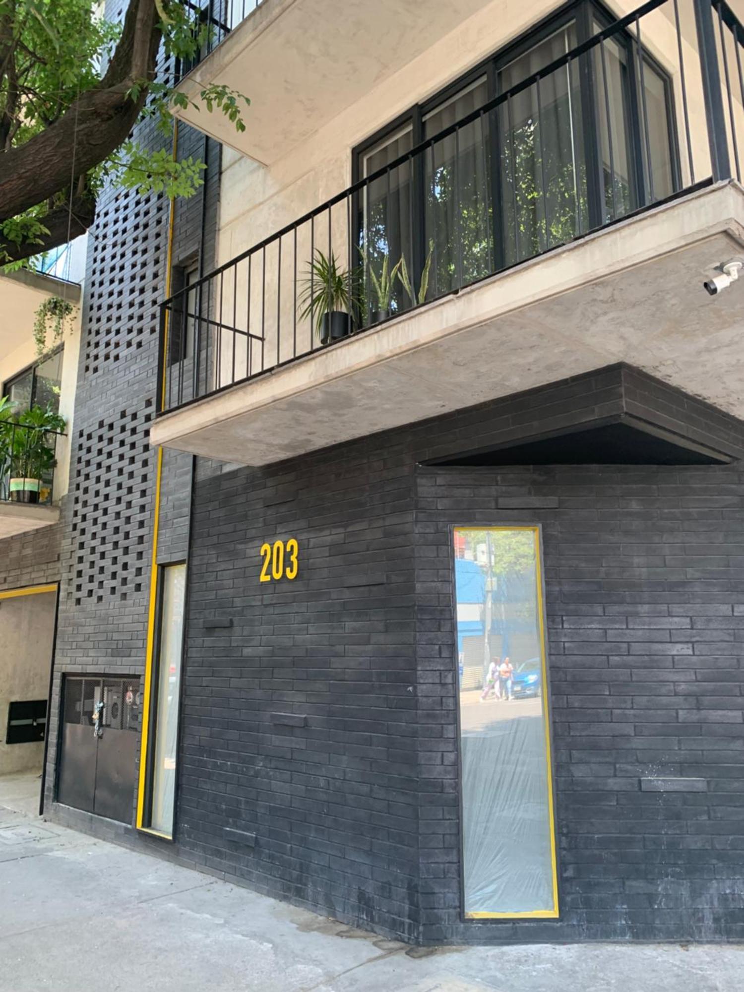 Colonia Roma Ideal 4 Personas, Con 2 Recamaras Y Cerca De Todo! *