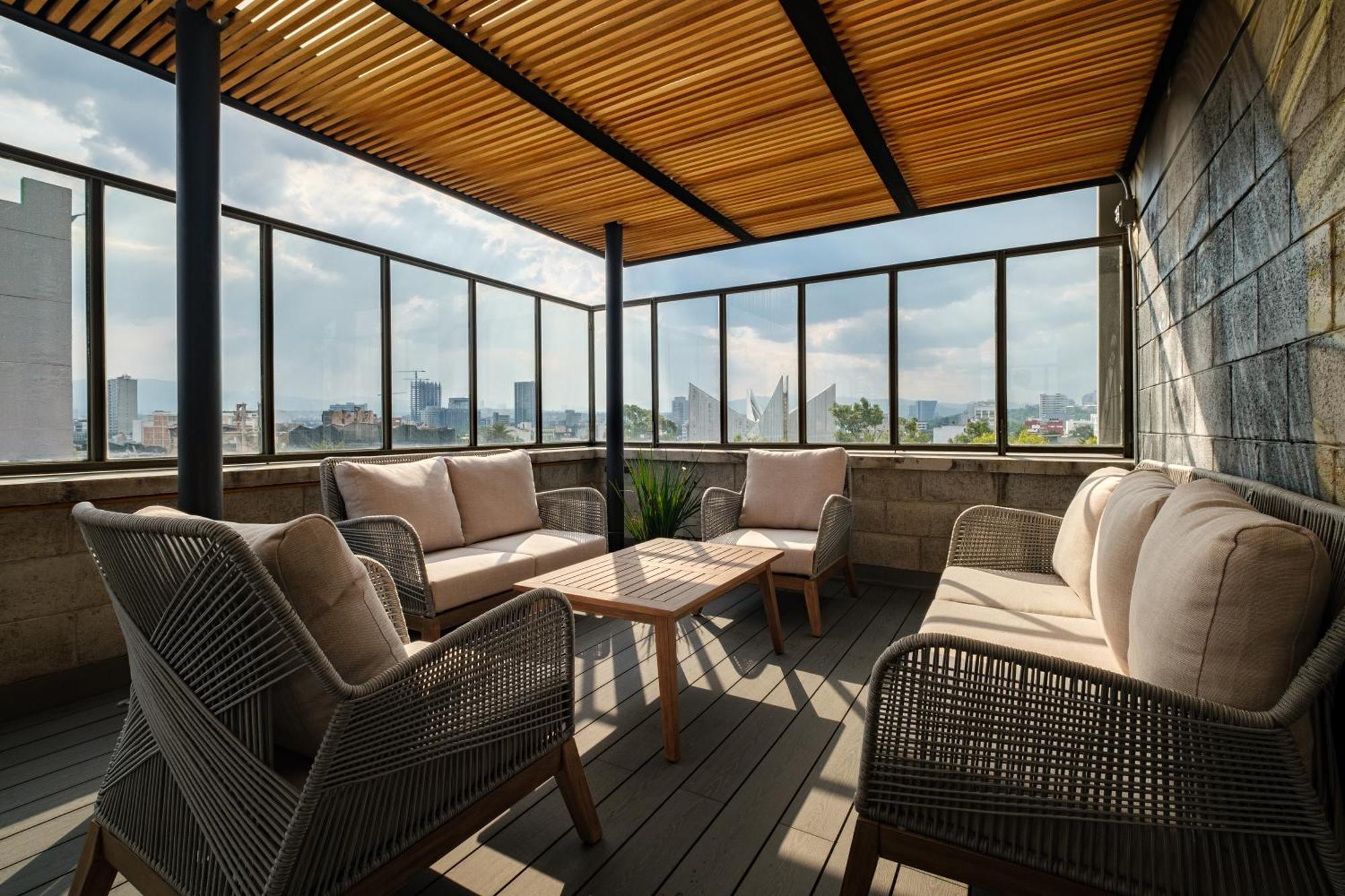 New La Condesa By Viato *
