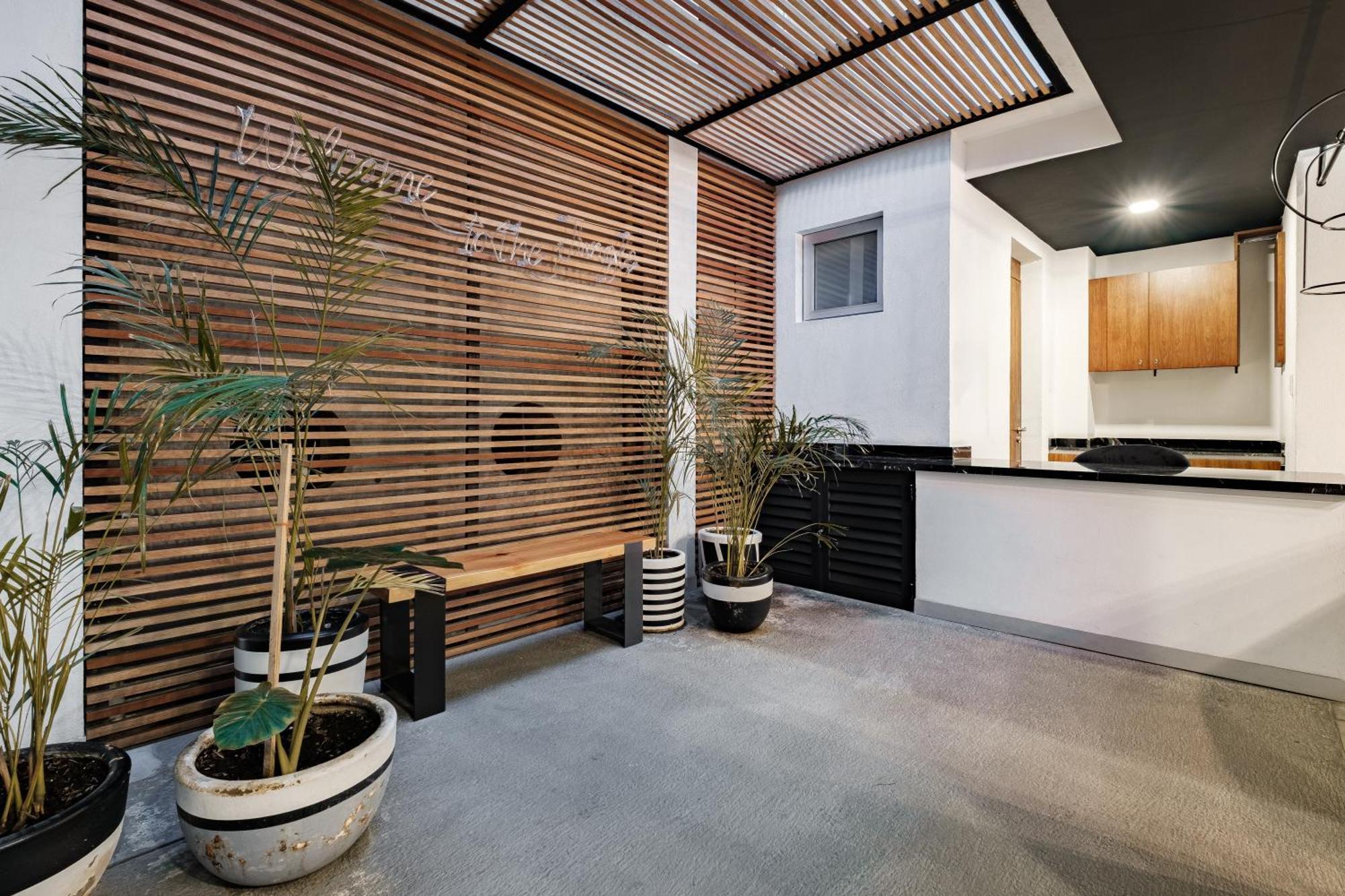 New La Condesa By Viato *