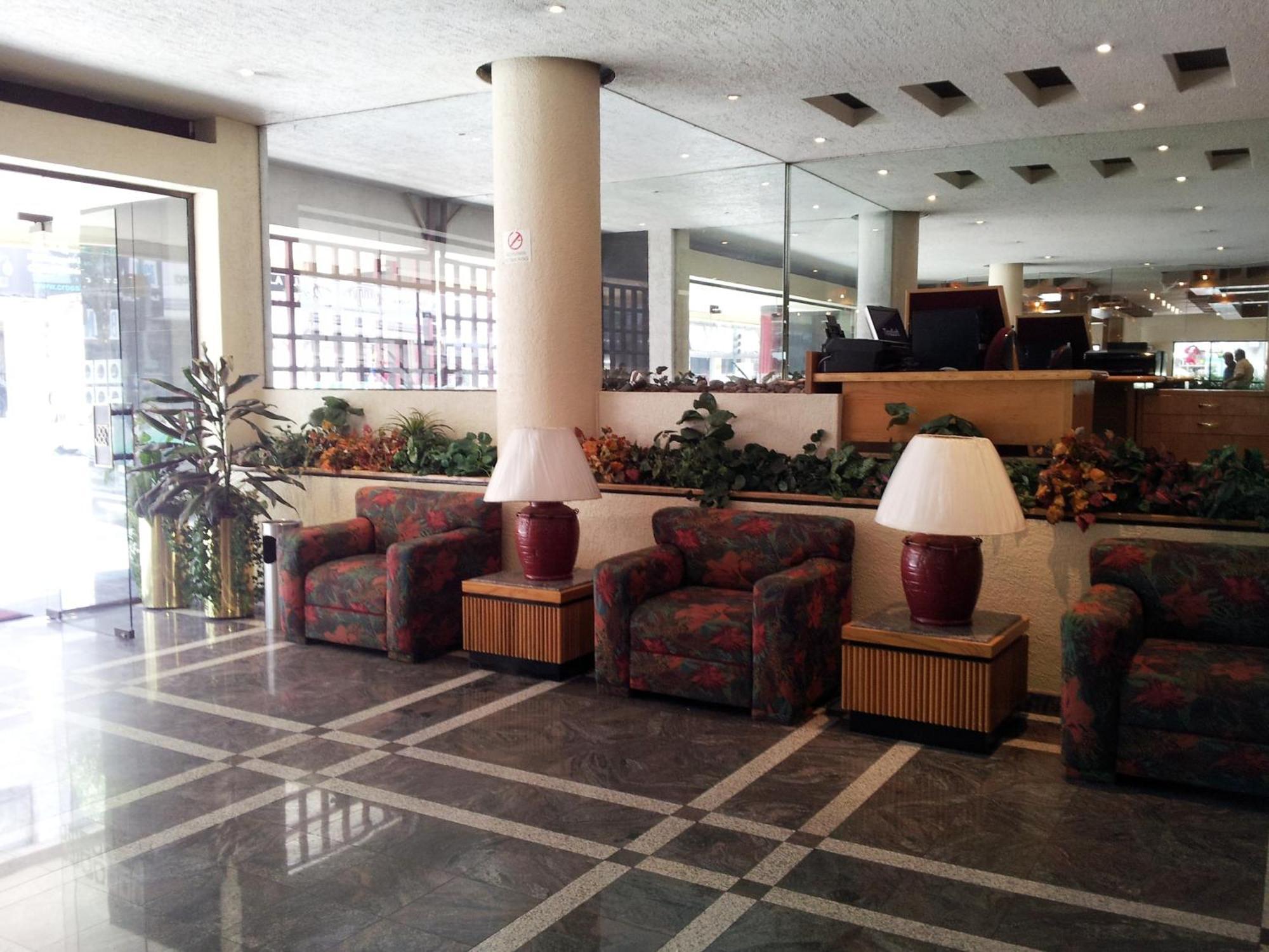 Fleming Hotel 3*