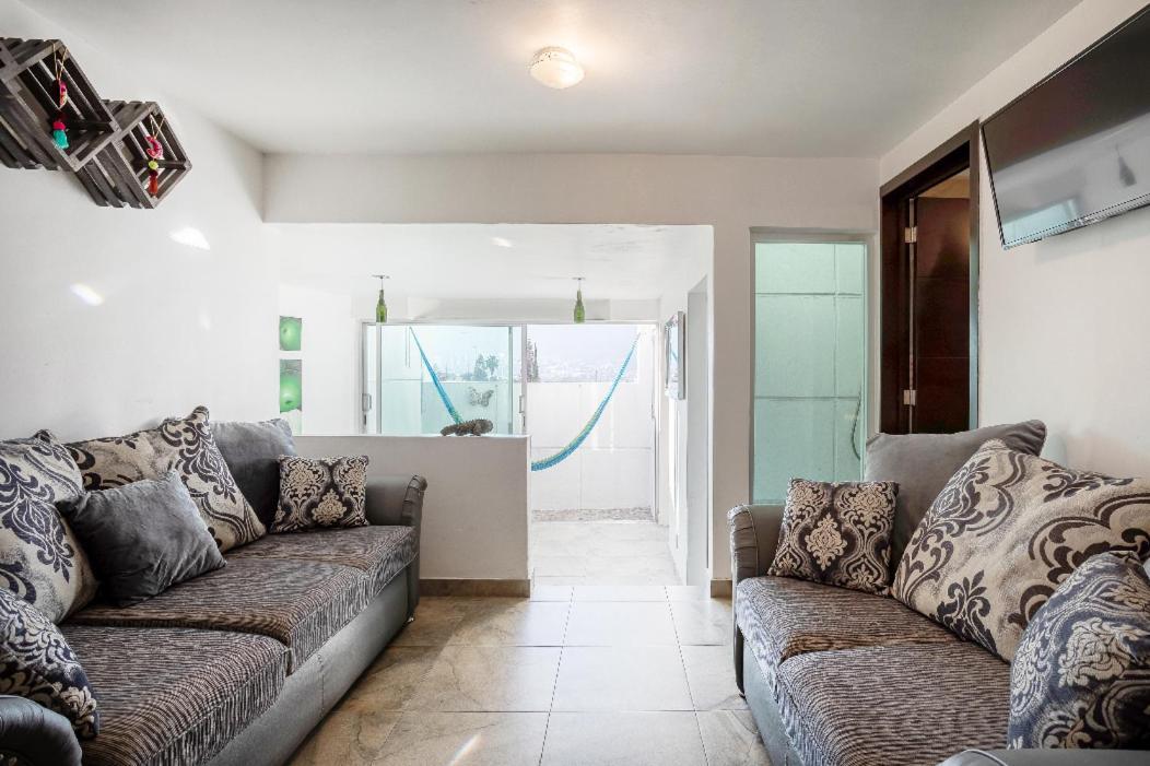 Casa Mexicana! Experimenta Forma Diferente De Hospedarte Al Visitar Familia, Por Trabajo O De Vacaciones En Atizapán De Zaragoza, Cerca De Zona Esmeralda Y Galerías Atizapán Apartamento México DF