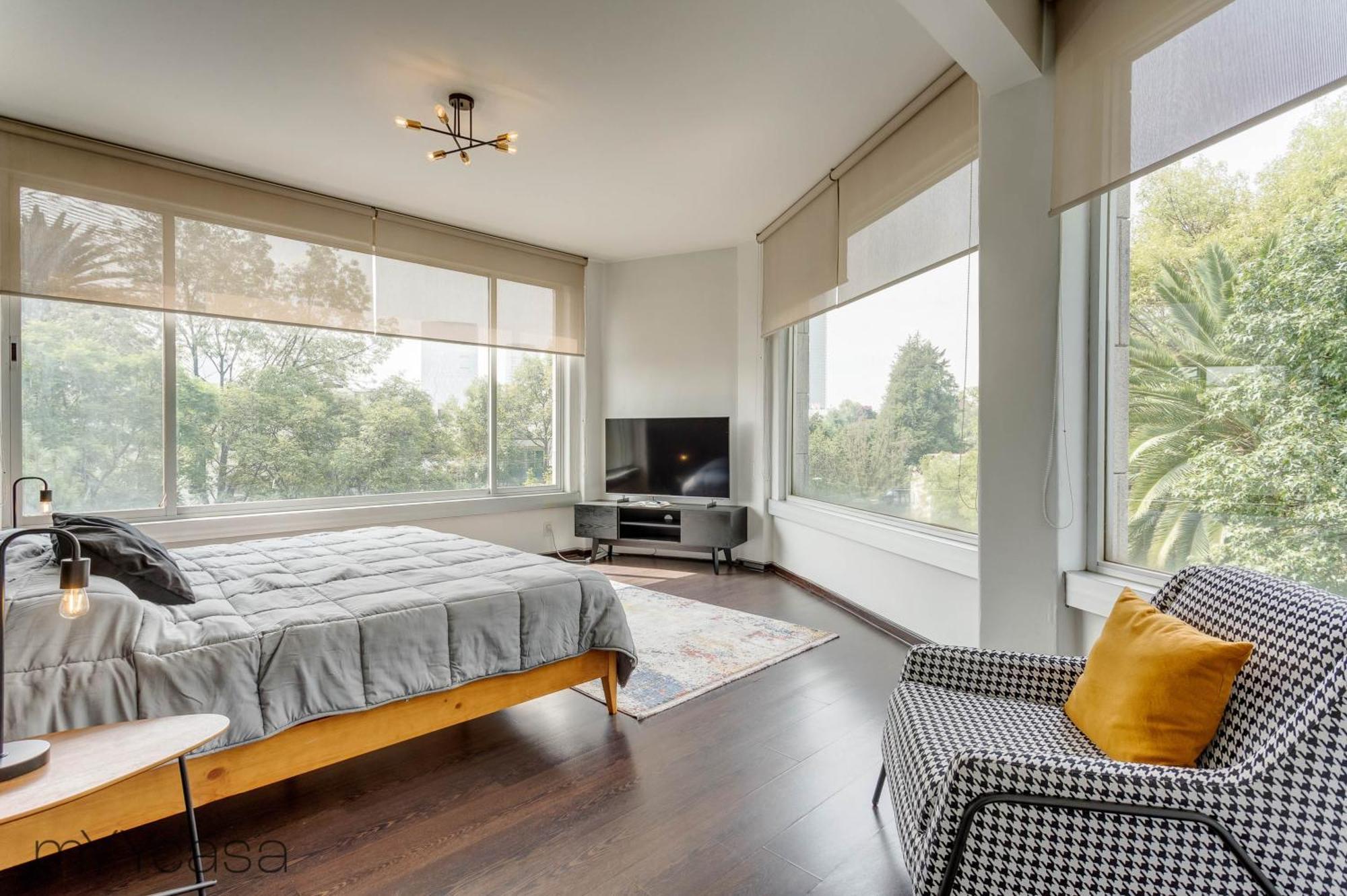 Apartamento In Quiet District, 8 Min Walk From Masaryk *
