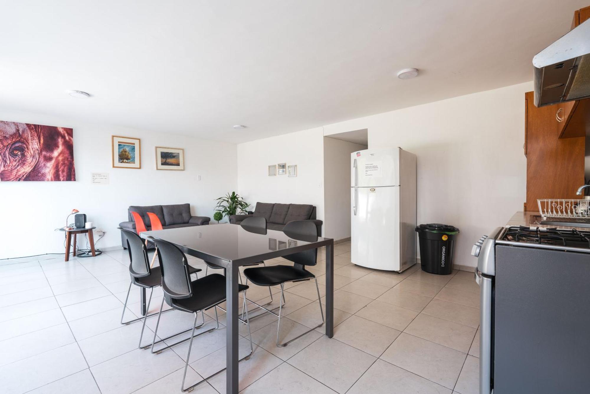 Habitación Privada En Coliving, Súper Ubicación