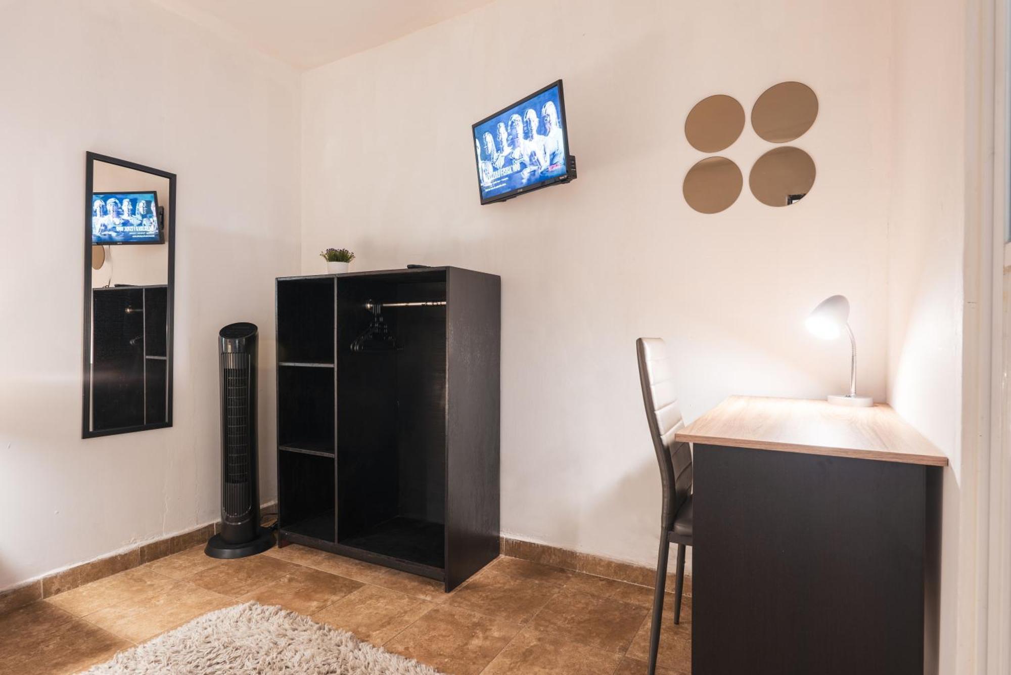 Pensión Habitación Privada En Coliving, Súper Ubicación *