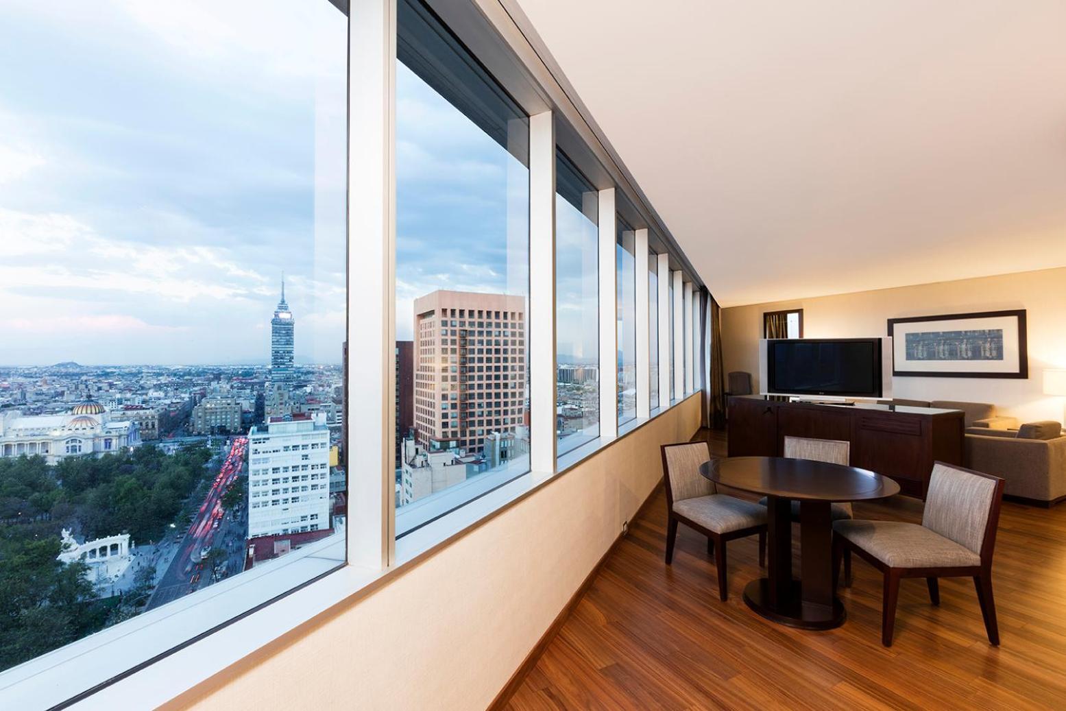 Hilton Reforma 4*