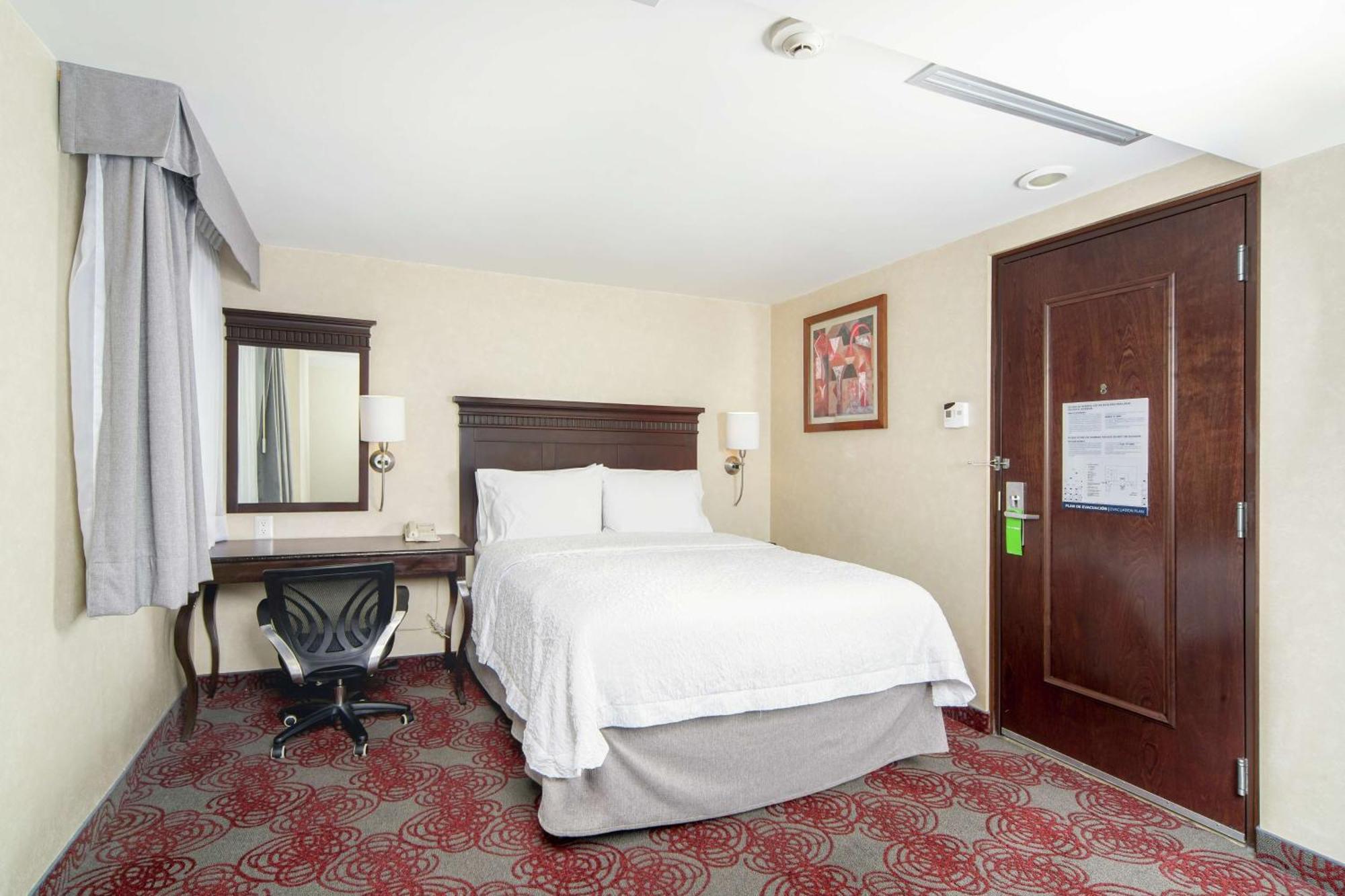 Hampton Inn&suites Mexico - Centro Historico 3*