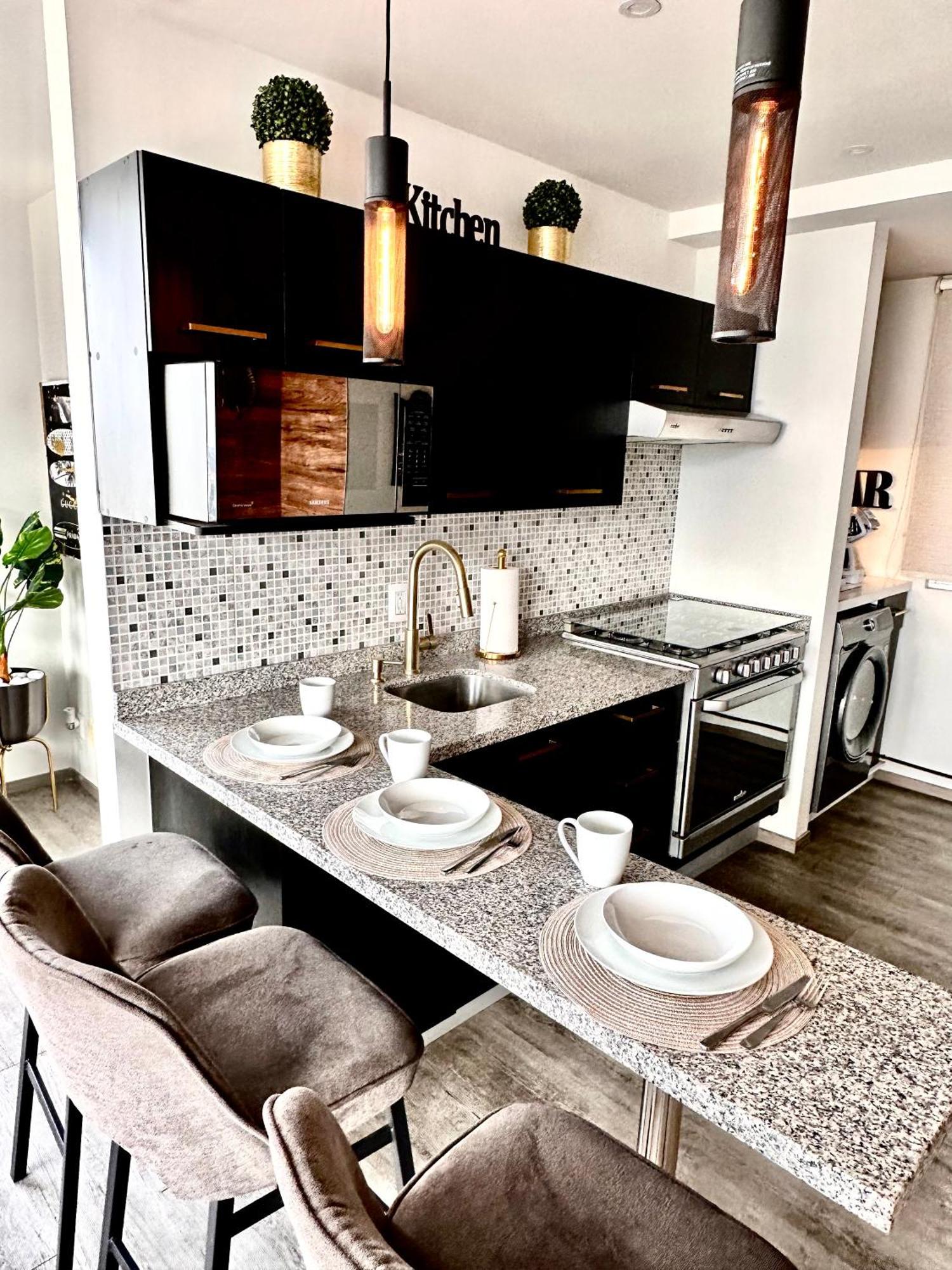 Entire Luxurious In Shopping Mall Apartamento