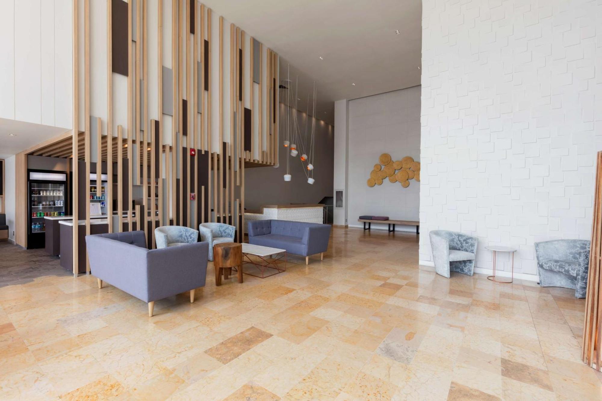 Hilton Garden Santa Fe Hotel 3*