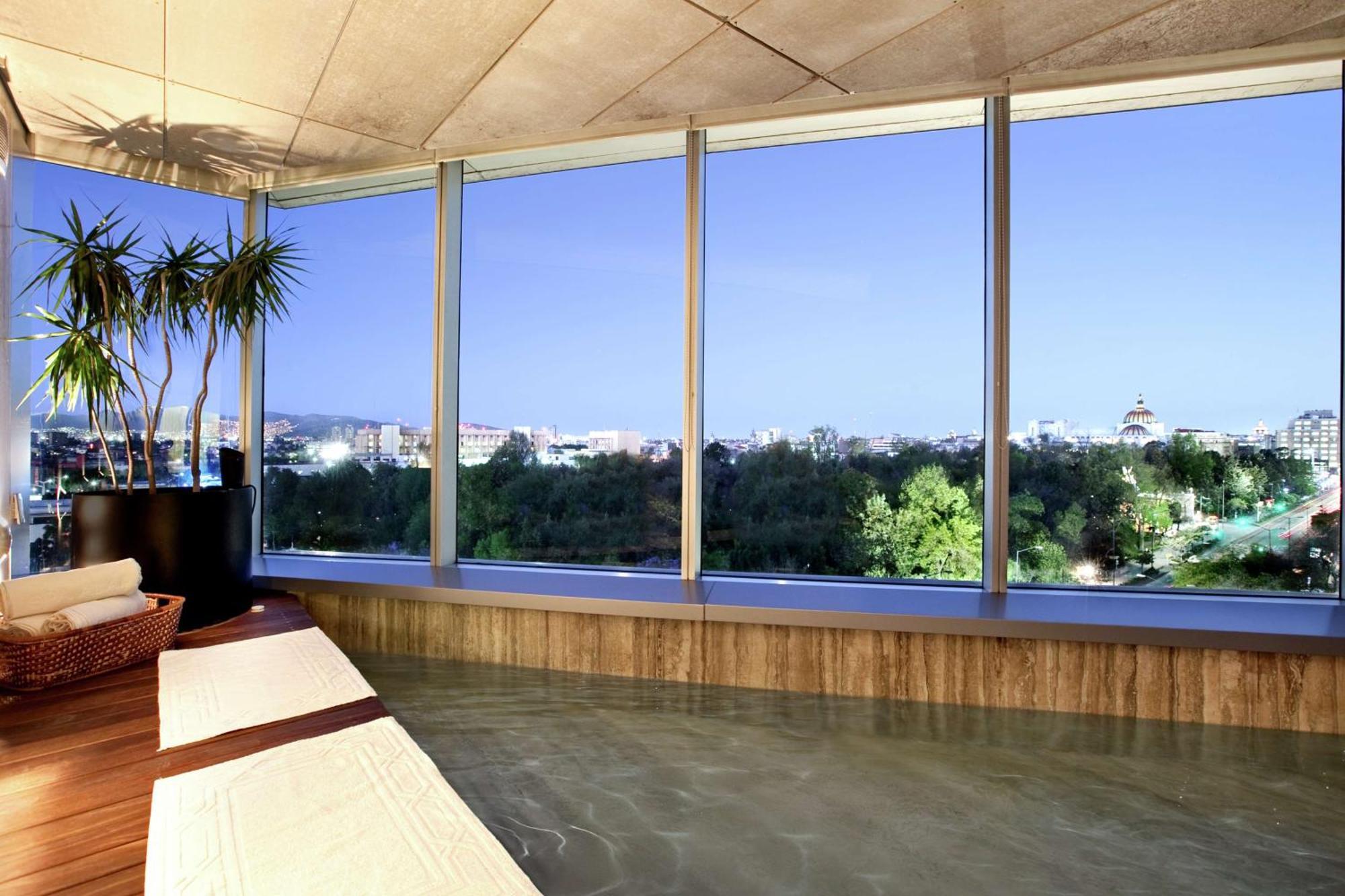 Hotel Hilton Reforma 4*