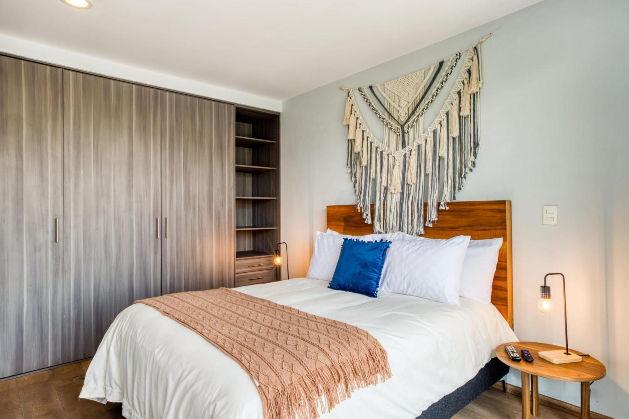 Chic Ph Haven With Rooftop, Condesa 2br By Tasman *