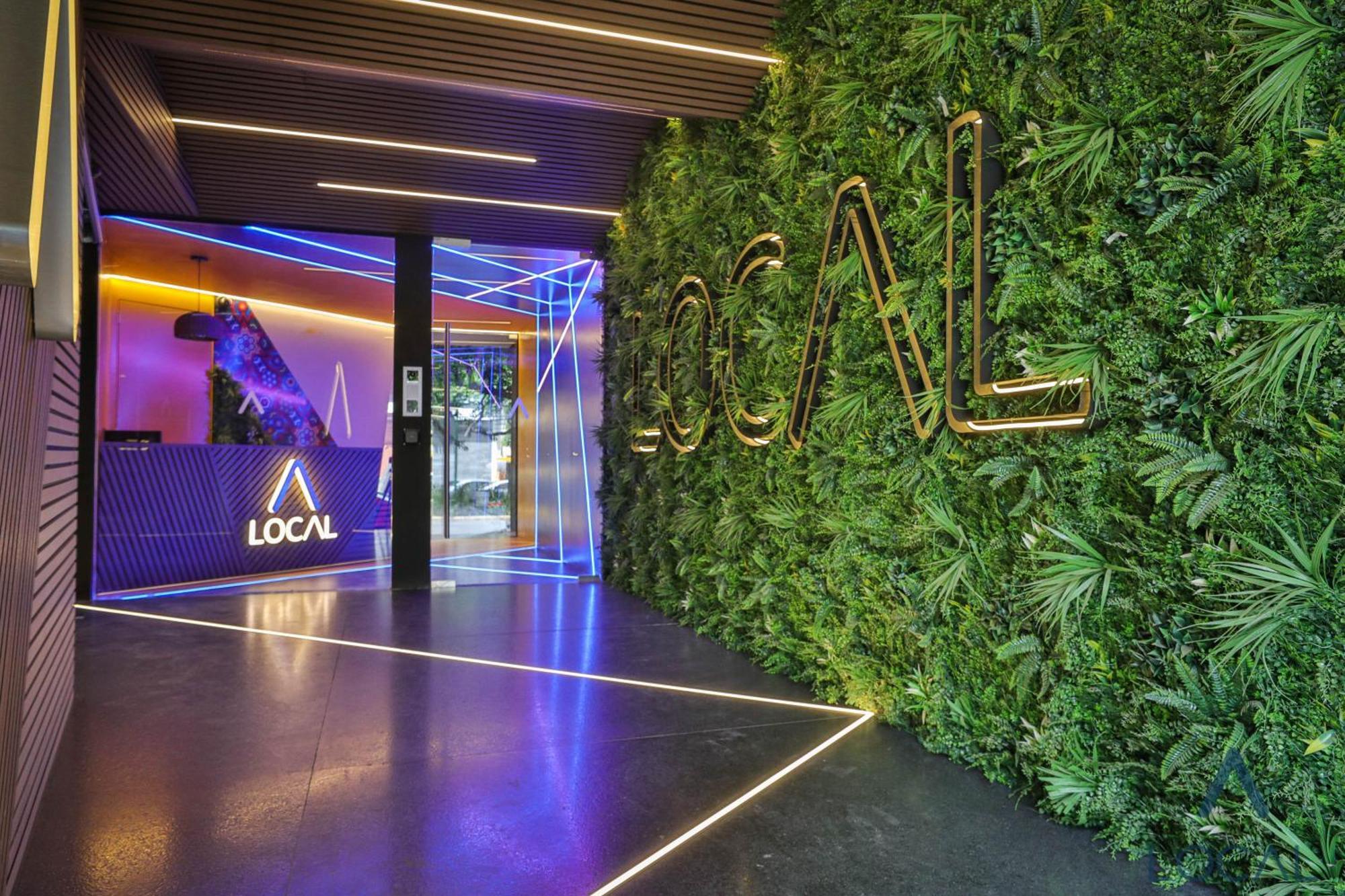 Be Local Aparthotel 4*