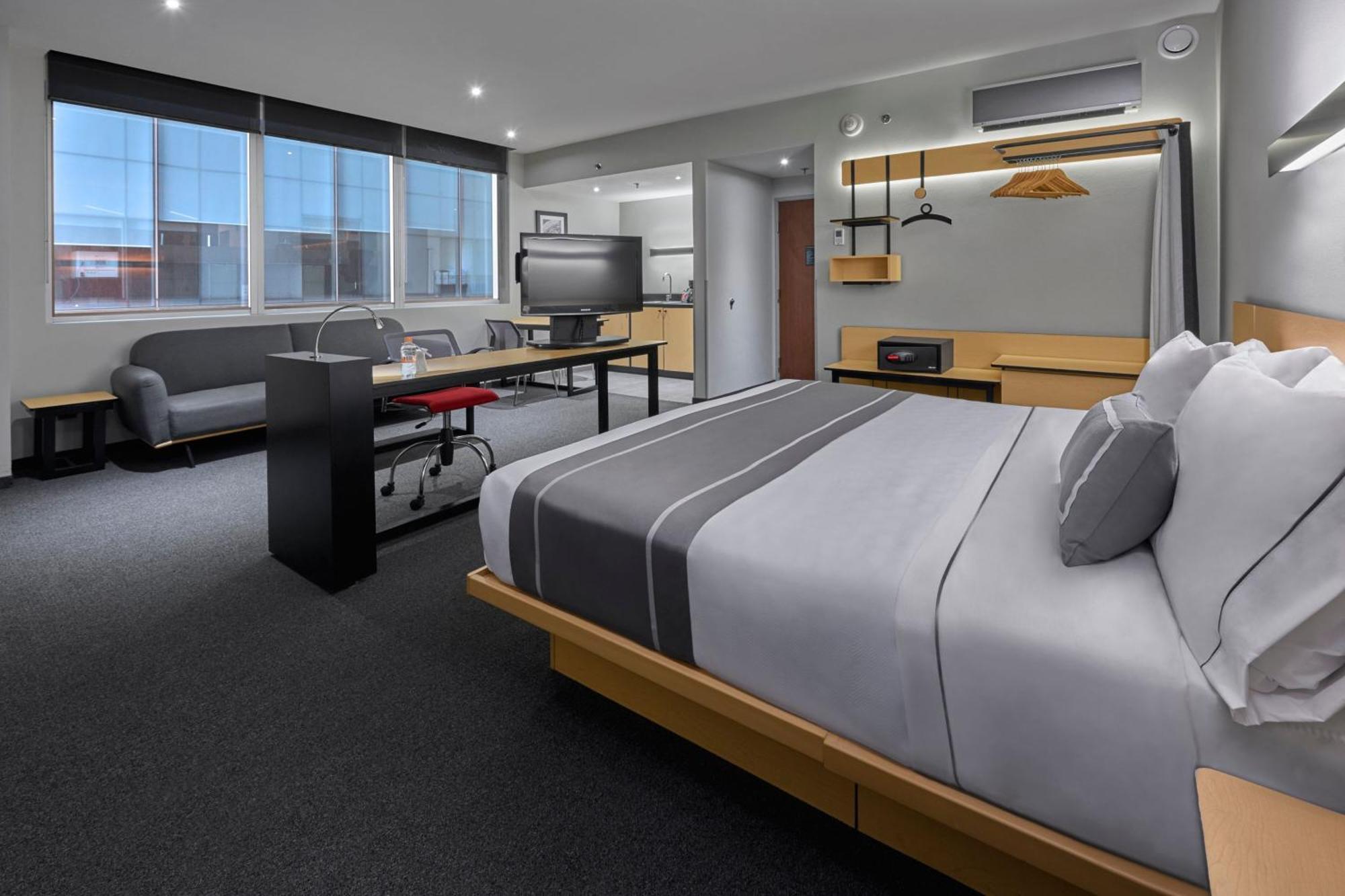 Express By Marriott Ciudad De Mexico Santa Fe 4*
