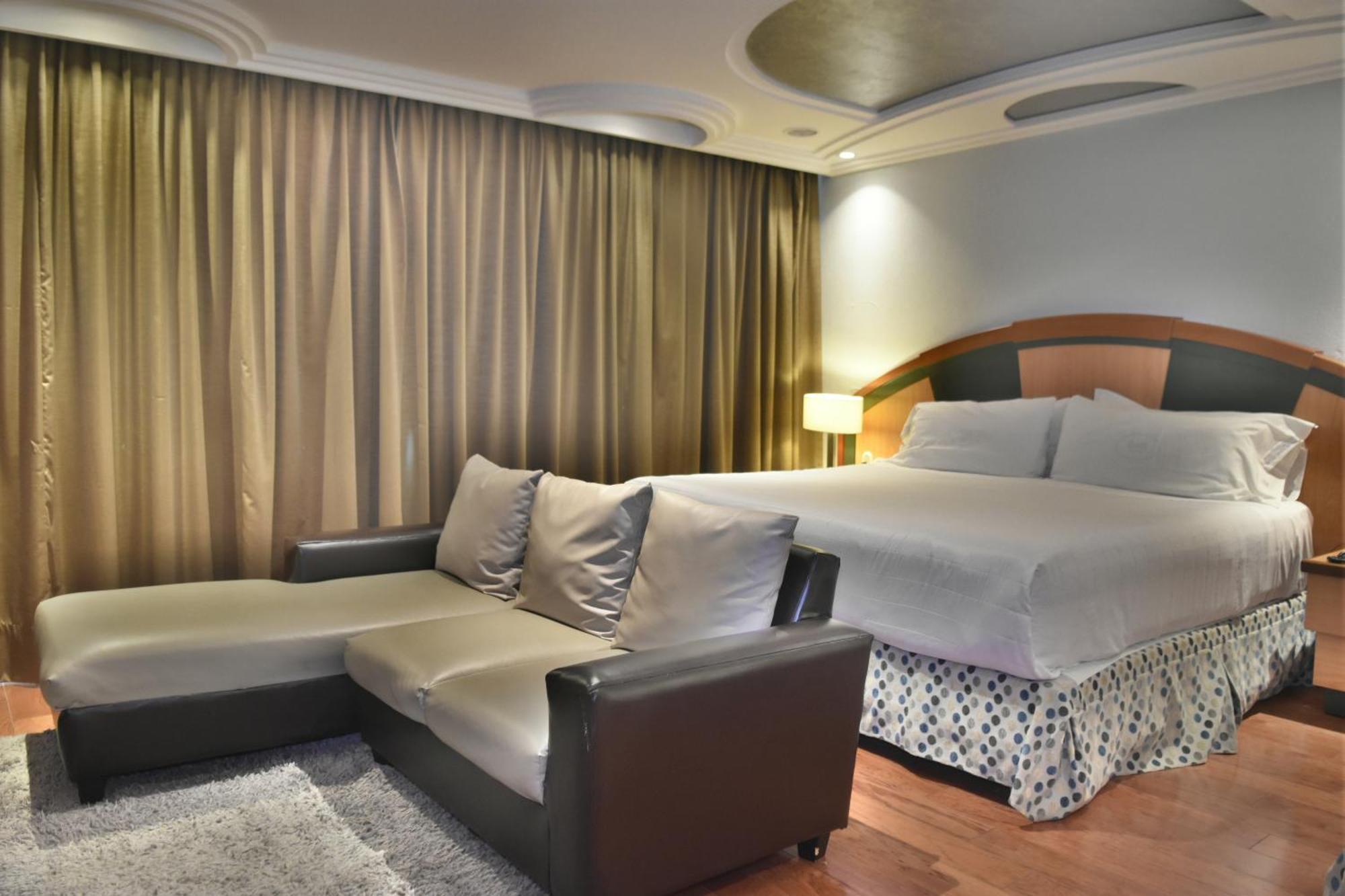 Kali Escandón Hotel 4*