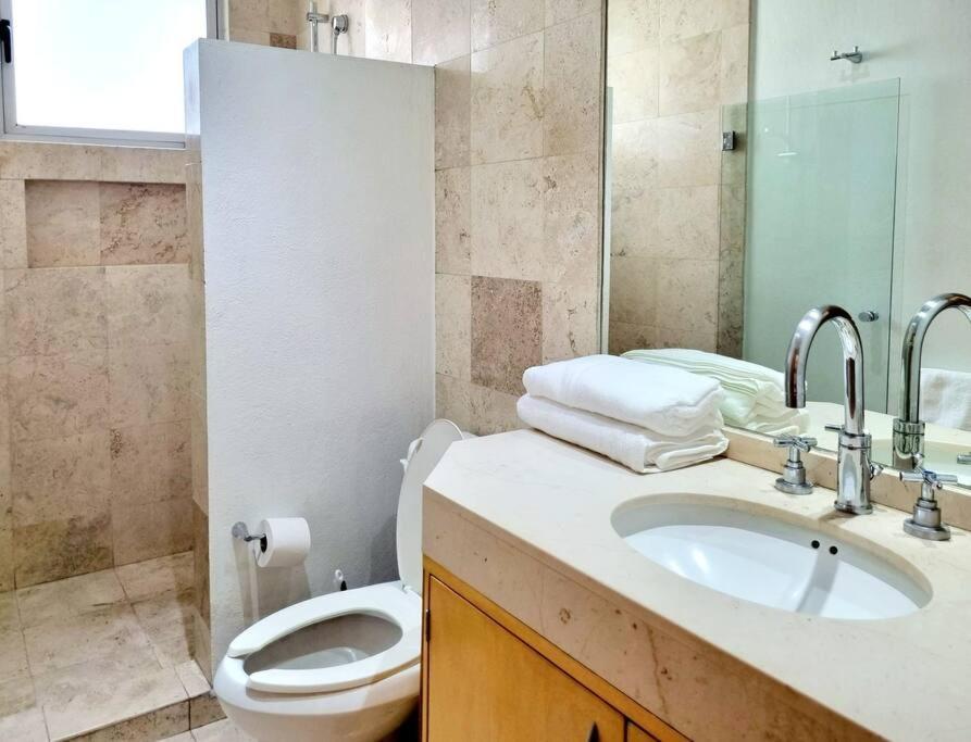 Apartamento Grande Y Comodo Departamento En La Condesa *