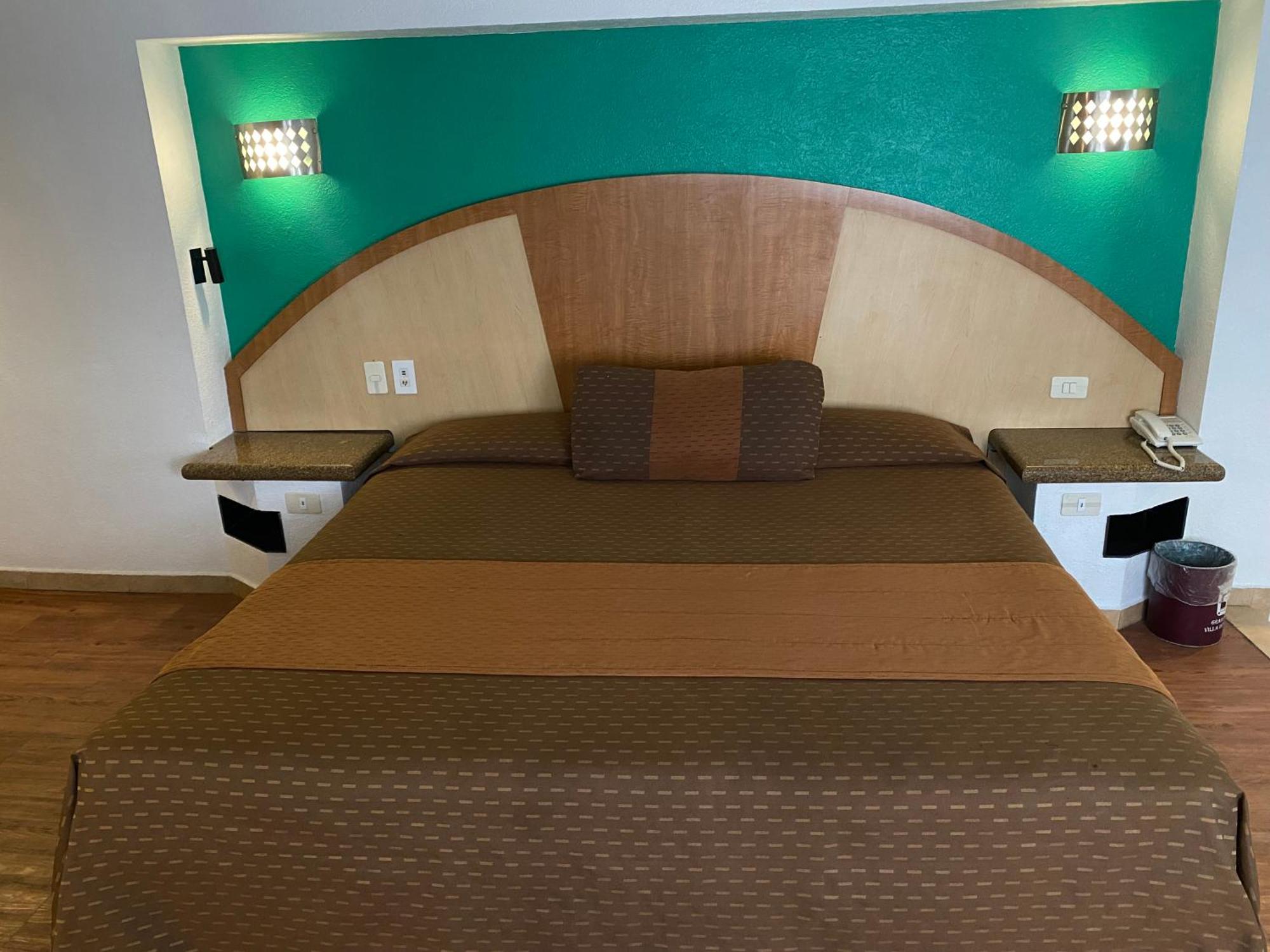 Hotel De Madrid 4*