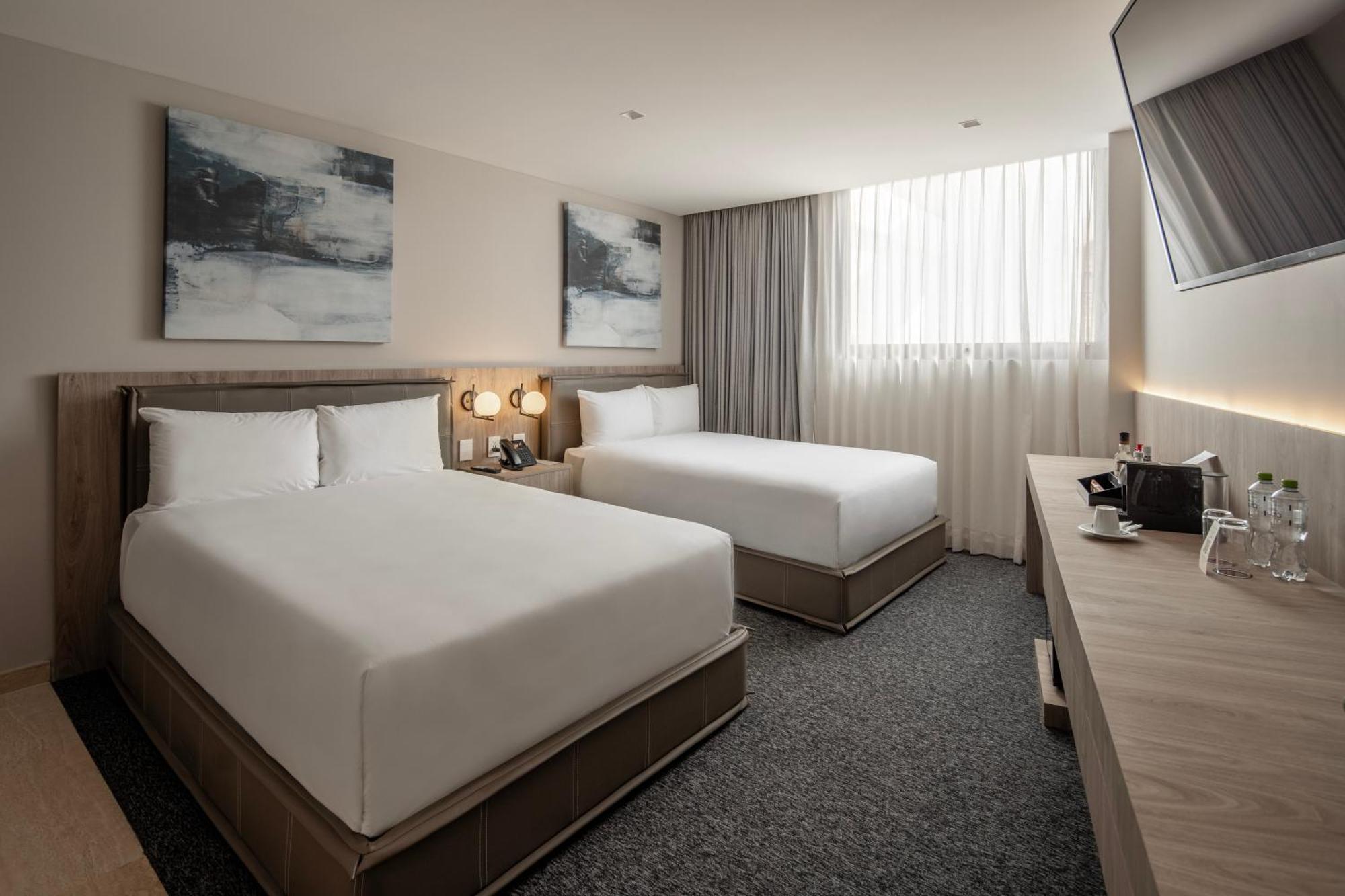 Elements By Marquis Hotel