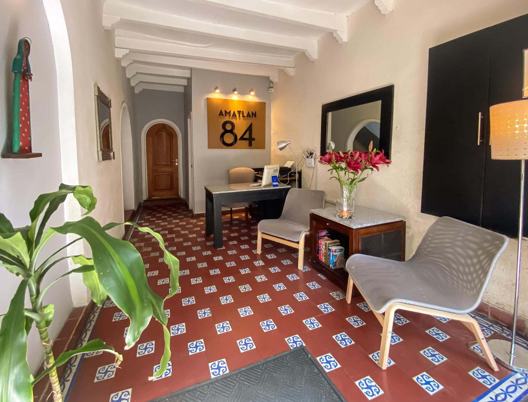 Casa Condesa Amatlan 84 Mexico City