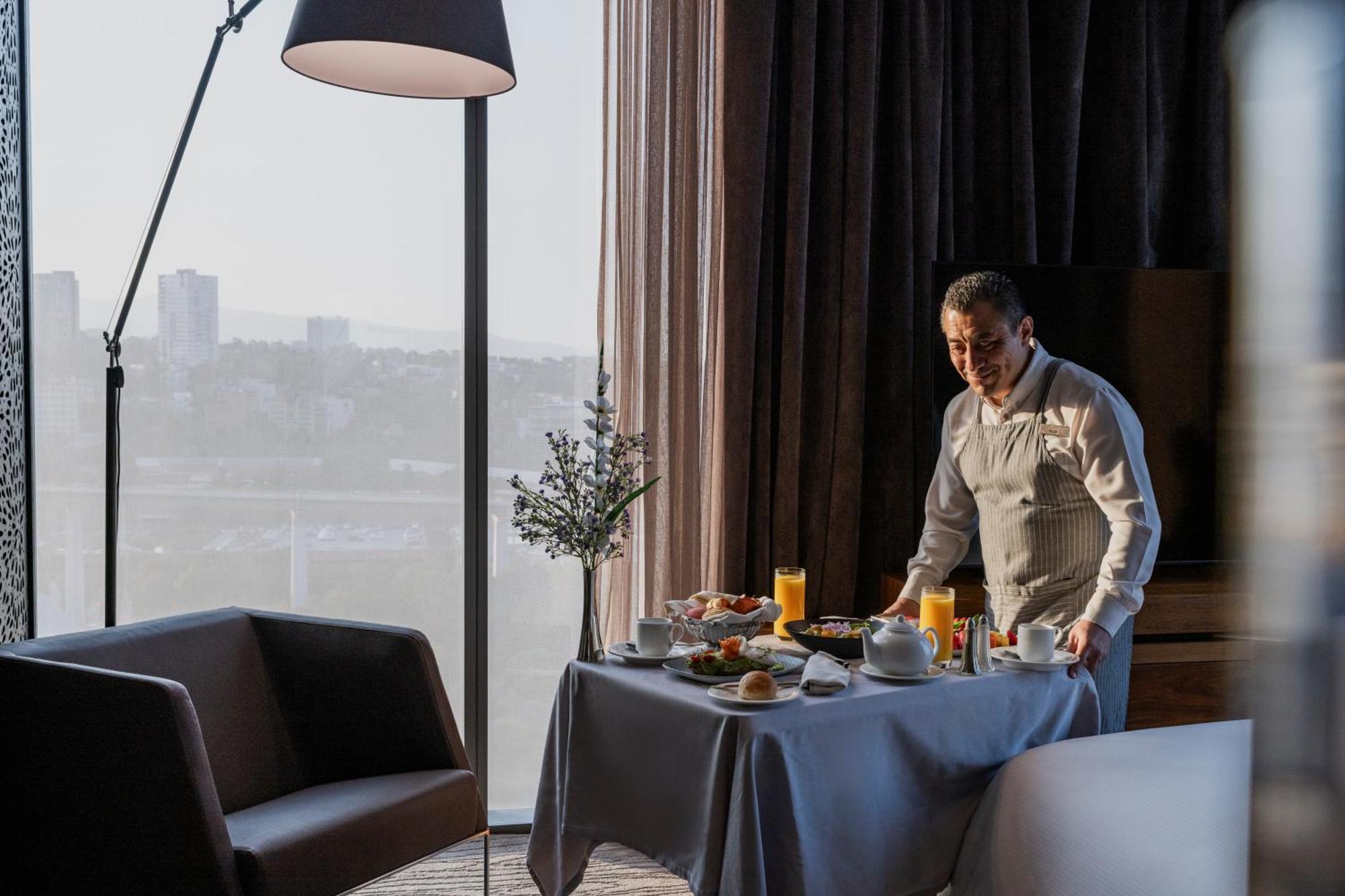 Hotel Hilton Santa Fe Mexico City