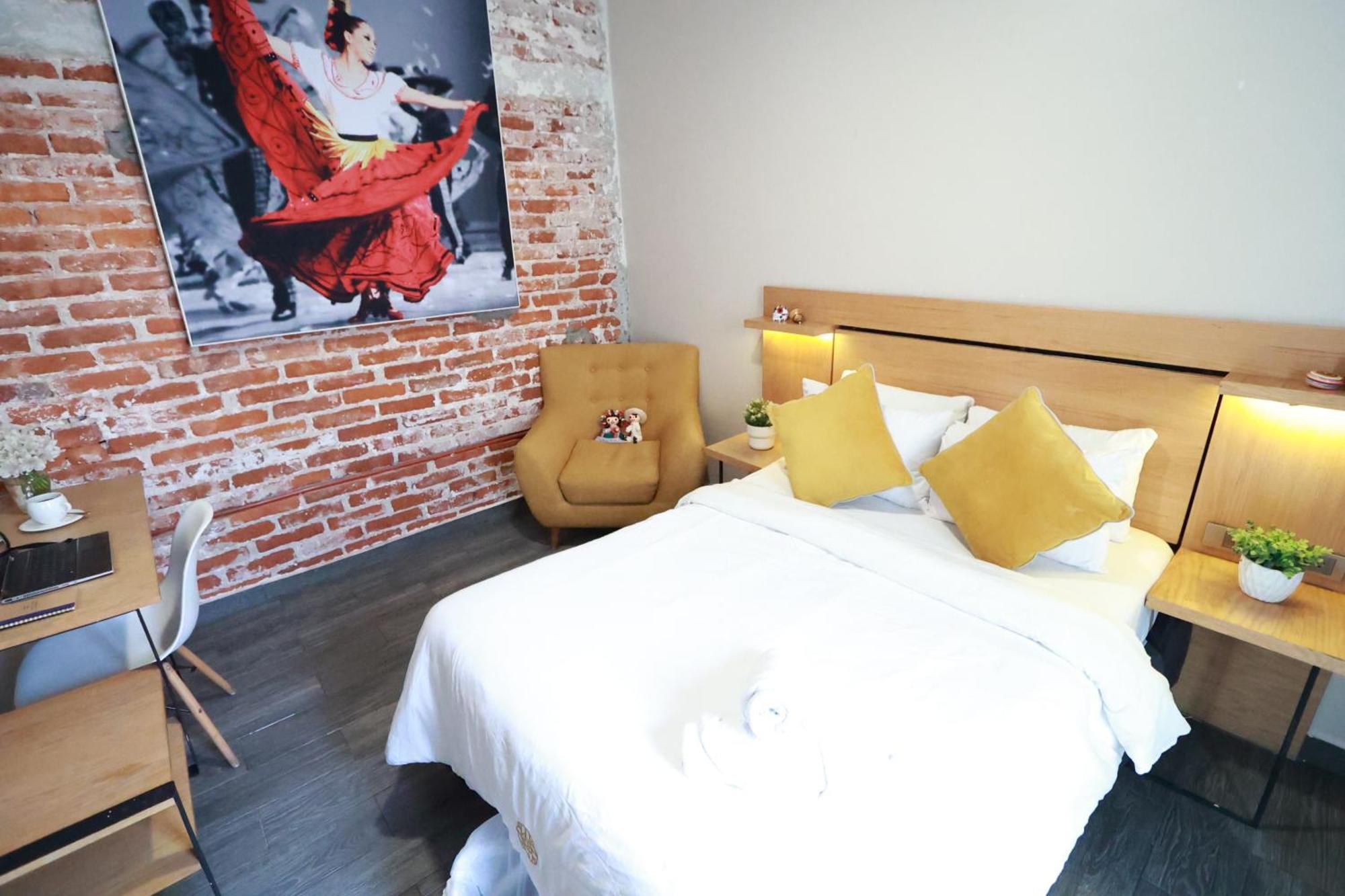 Casa Panuco Bed & Breakfast Mexico City