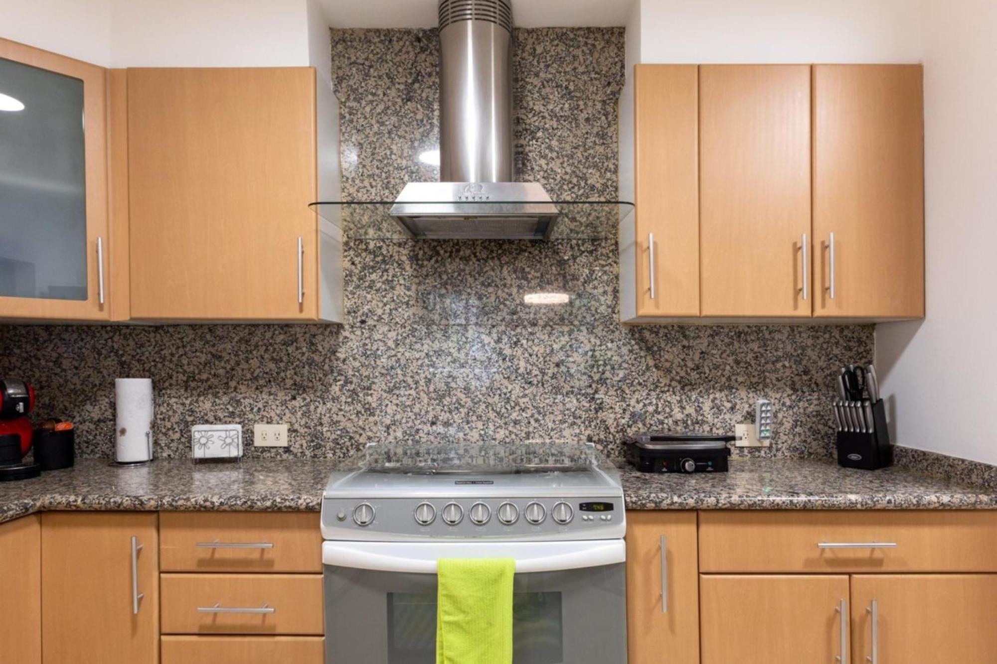 Mi Casa, En La Zona Mas Exclusiva De Apartamento *
