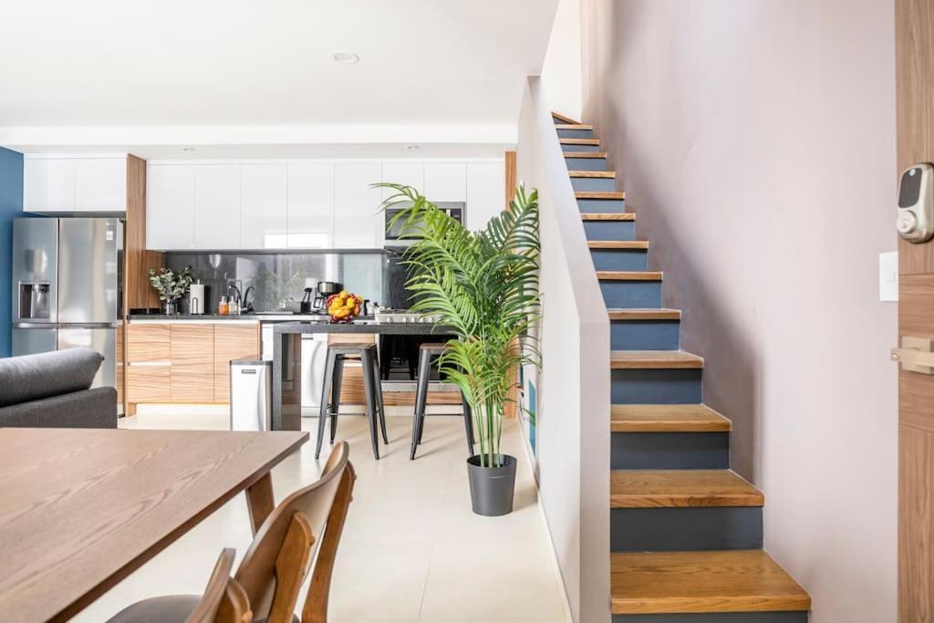 New Ph For 6, Bbq And Amazing Private Roof Terrace *