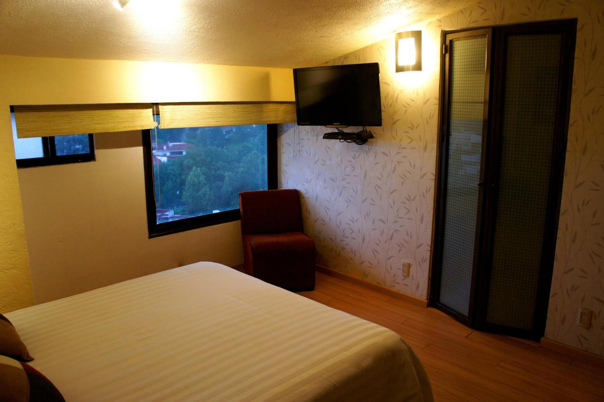 Hotel Aztic And Executive 4*