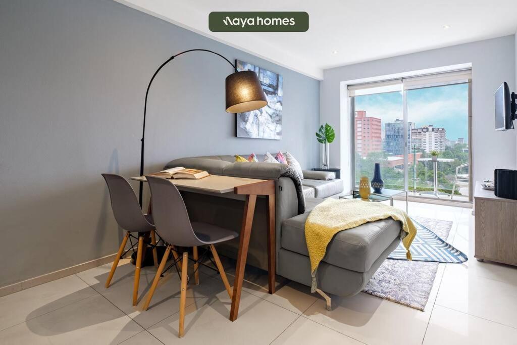 2br With Jacuzzi | Pool | Skyline Apartamento