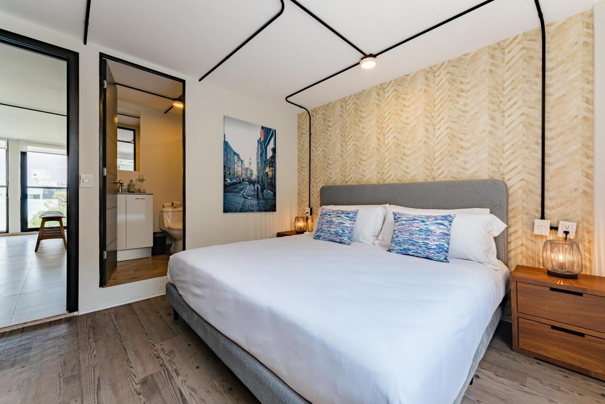 Condesa Lofts & By Vh