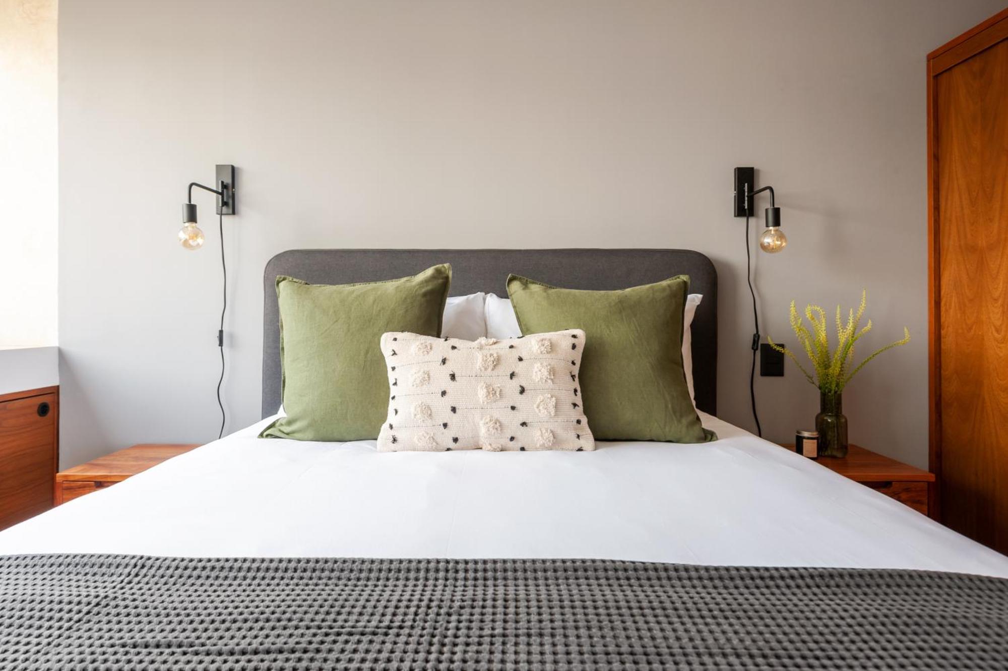 The Corner Condesa Apartahotel