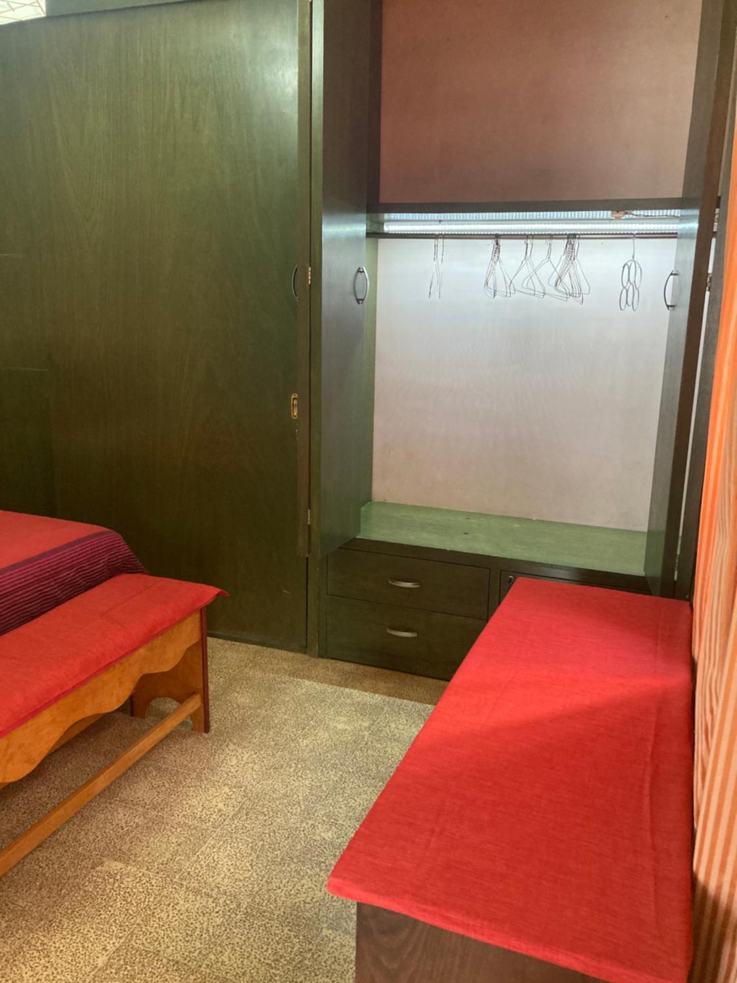 Apartamento Apartamento Completo, Lindo Y Bien Comunicado