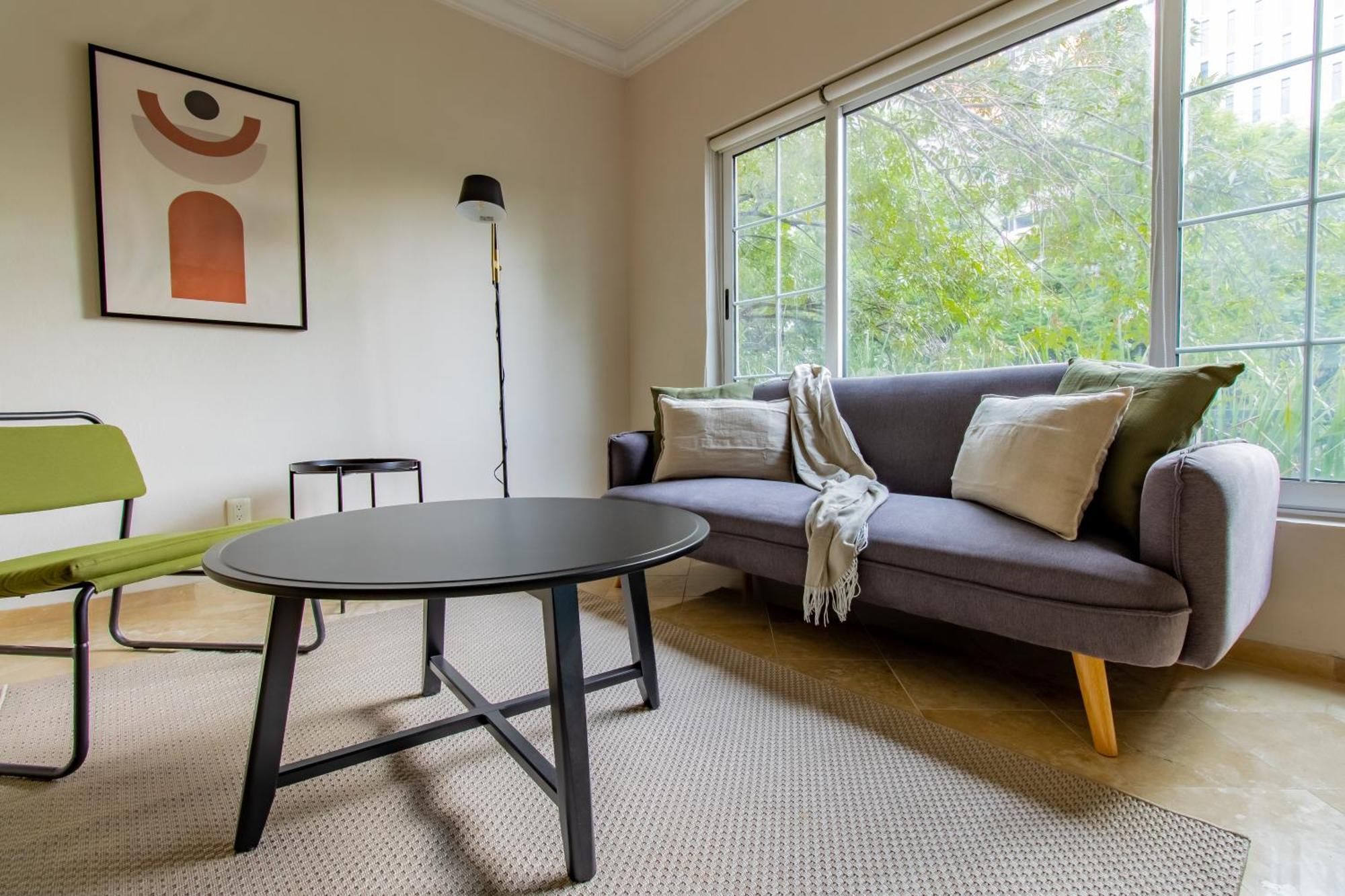 Apartamento Capitalia - - Juan Racine *