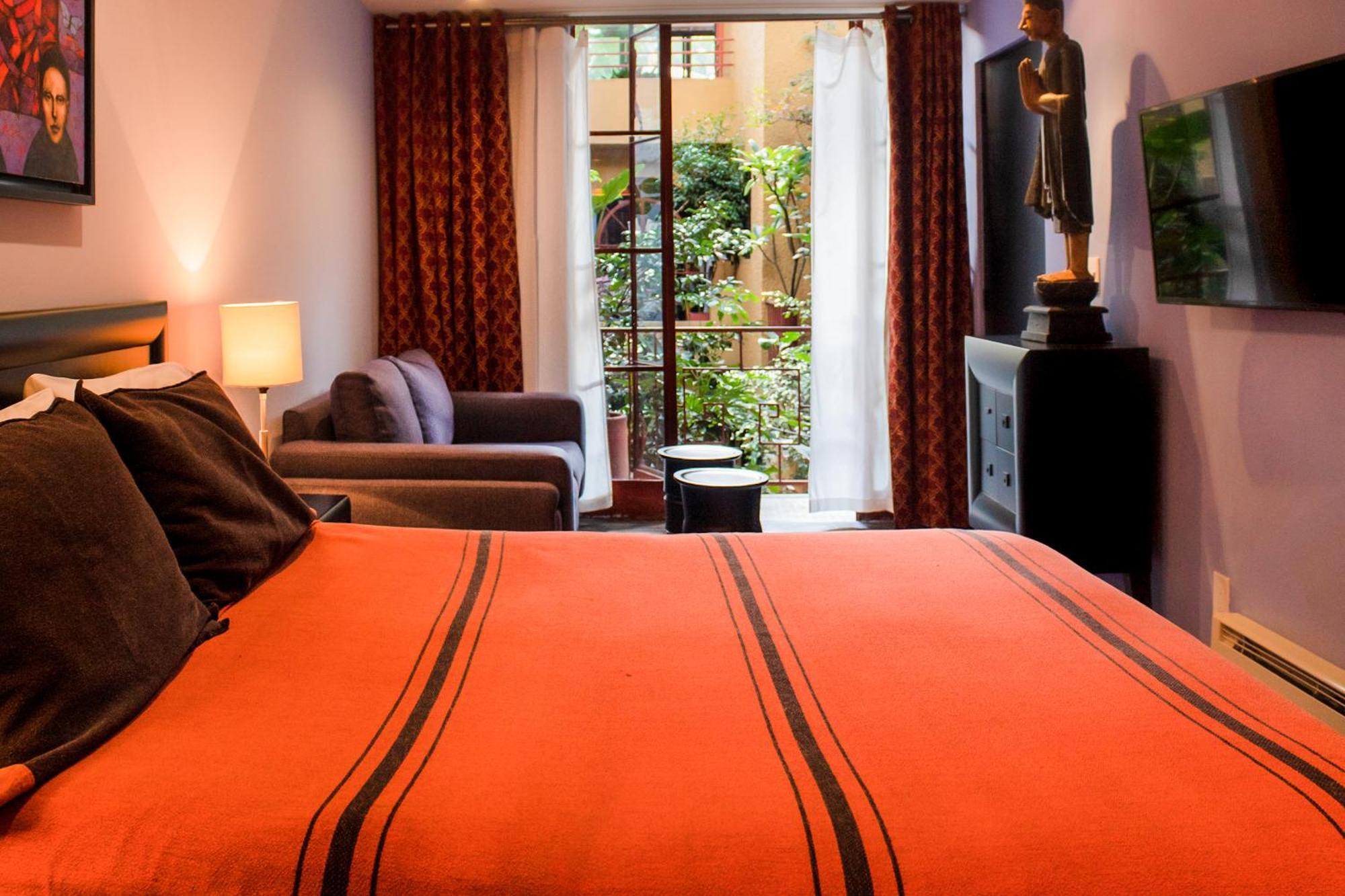 Bed and breakfast The Red Tree House *